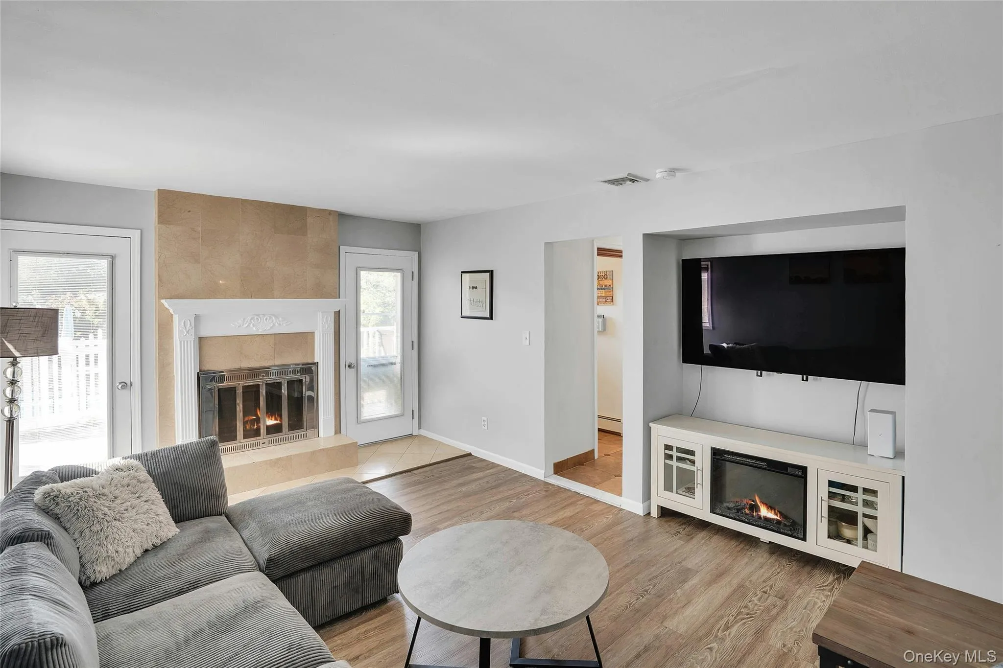 Entertainment room. Entertainment room.