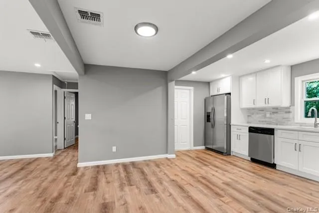 1340 Manor Lane, Islip, NY, 4 Bedrooms Bedrooms, 6 Rooms Rooms,2 BathroomsBathrooms,Residential,For Rent,Manor,0,1049627 1340 Manor Lane, Islip, NY, 4 Bedrooms Bedrooms, 6 Rooms Rooms,2 BathroomsBathrooms,Residential,For Rent,Manor,0,1049627