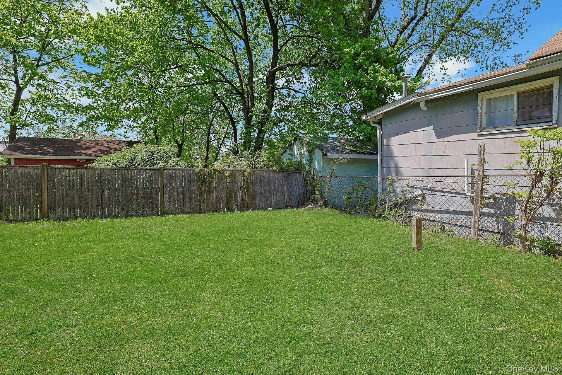 6 Willow Avenue, Clarkstown, NY, 4 Bedrooms Bedrooms, 7 Rooms Rooms,2 BathroomsBathrooms,Residential,For Rent,Willow,0,1049633 6 Willow Avenue, Clarkstown, NY, 4 Bedrooms Bedrooms, 7 Rooms Rooms,2 BathroomsBathrooms,Residential,For Rent,Willow,0,1049633