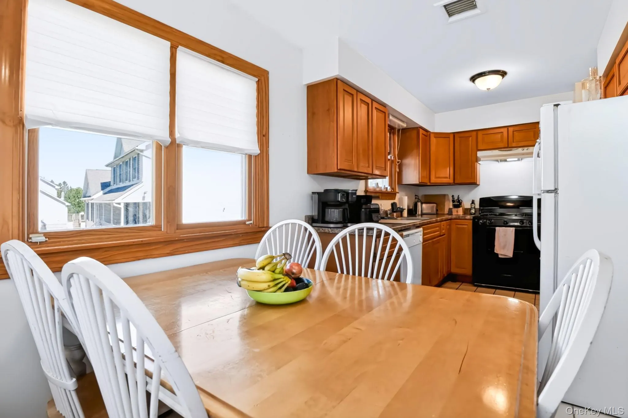 21 Darin Road, Warwick (town), NY, 3 Bedrooms Bedrooms, 9 Rooms Rooms,2 BathroomsBathrooms,Residential Lease,For Rent,Darin,0,1049635 21 Darin Road, Warwick (town), NY, 3 Bedrooms Bedrooms, 9 Rooms Rooms,2 BathroomsBathrooms,Residential Lease,For Rent,Darin,0,1049635