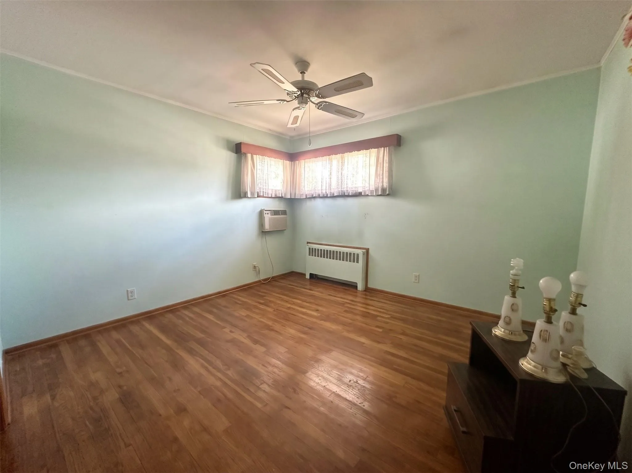124 Westwood Road, Oyster Bay, NY, 4 Bedrooms Bedrooms, 7 Rooms Rooms,2 BathroomsBathrooms,Residential,For Rent,Westwood,0,1049637 124 Westwood Road, Oyster Bay, NY, 4 Bedrooms Bedrooms, 7 Rooms Rooms,2 BathroomsBathrooms,Residential,For Rent,Westwood,0,1049637