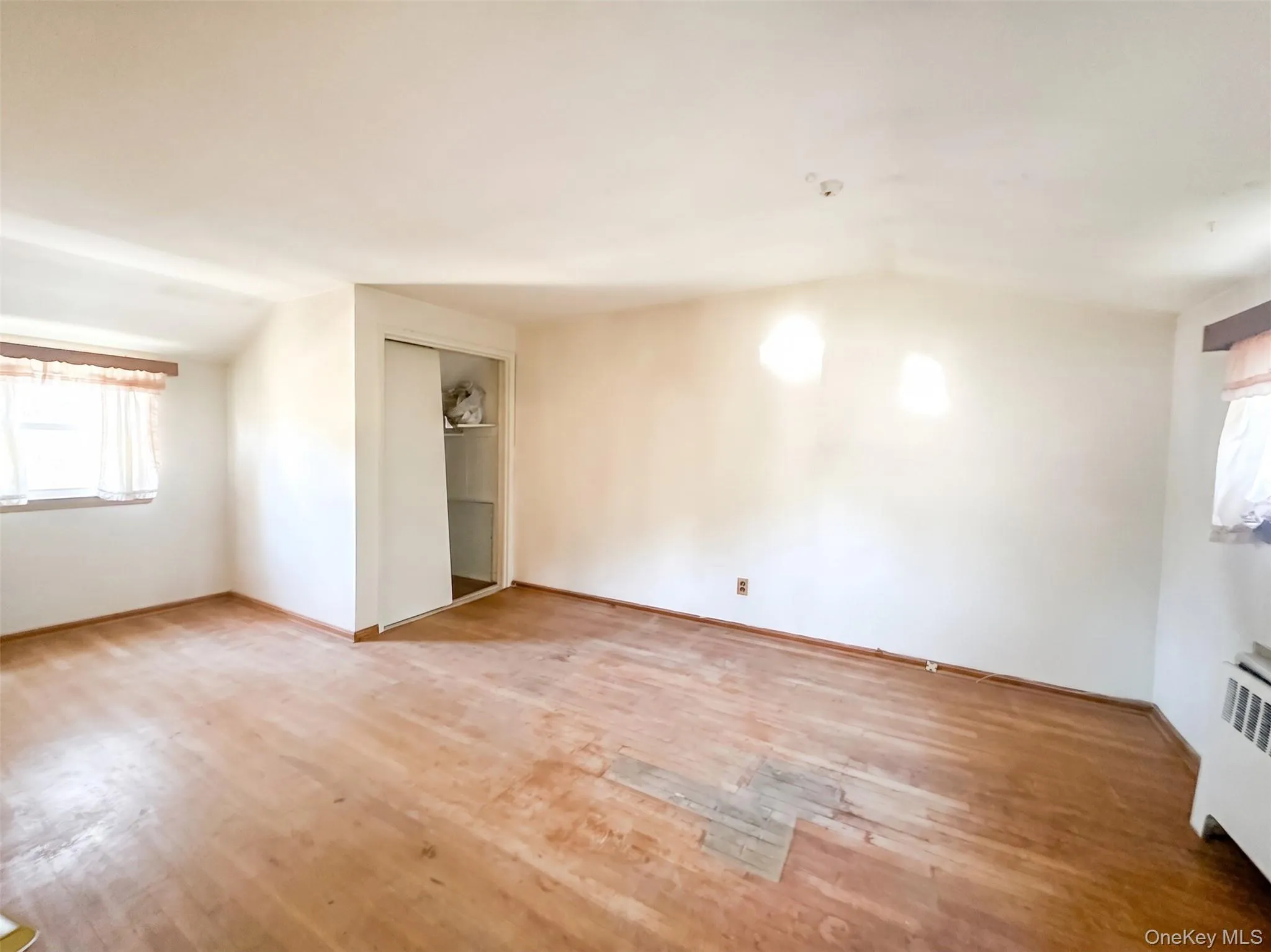 124 Westwood Road, Oyster Bay, NY, 4 Bedrooms Bedrooms, 7 Rooms Rooms,2 BathroomsBathrooms,Residential,For Rent,Westwood,0,1049637 124 Westwood Road, Oyster Bay, NY, 4 Bedrooms Bedrooms, 7 Rooms Rooms,2 BathroomsBathrooms,Residential,For Rent,Westwood,0,1049637