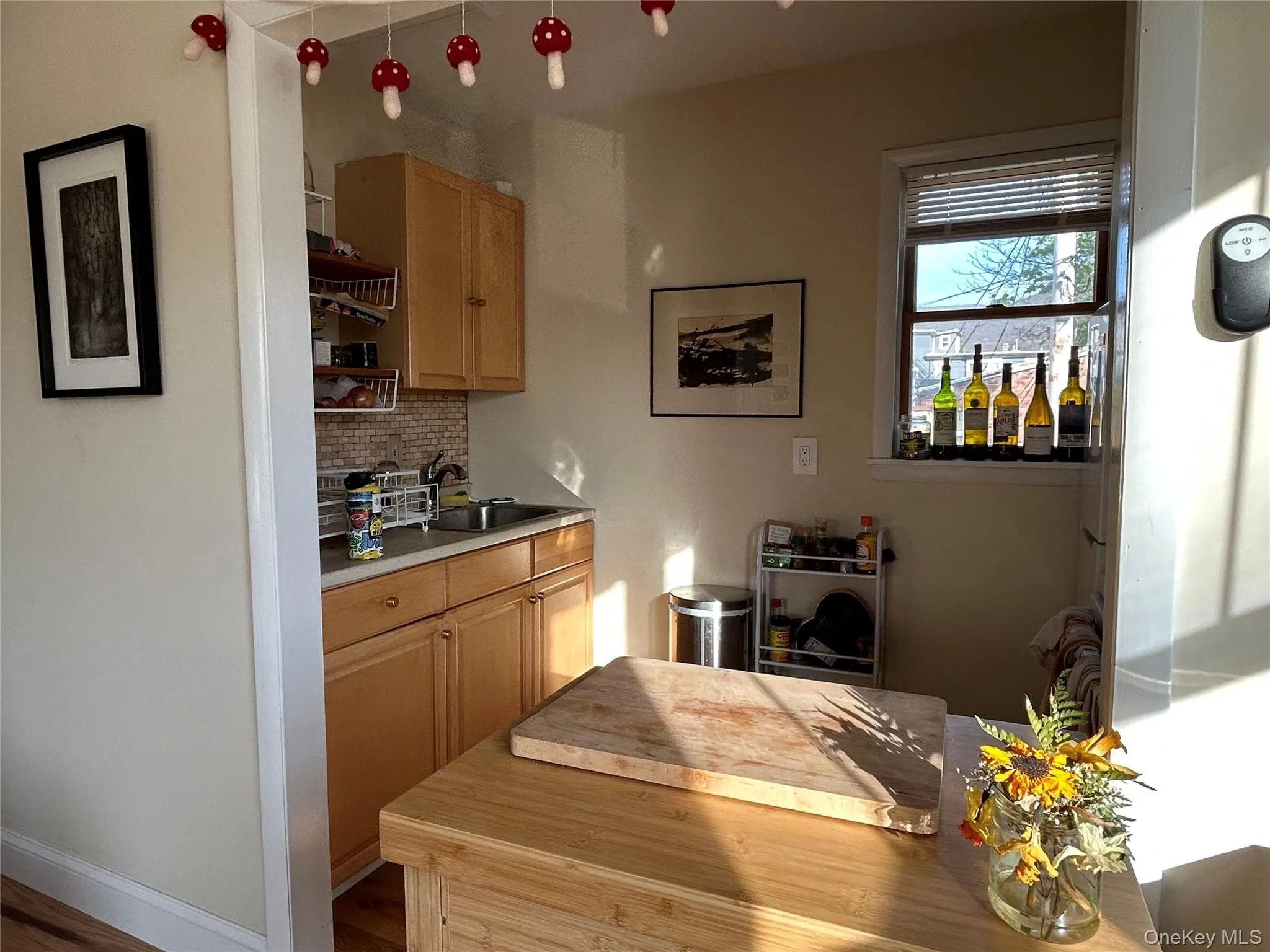 4 SOUTH BRETT, Beacon, NY, 1 Bedroom Bedrooms, 1 Room Rooms,1 BathroomBathrooms,Residential Lease,For Rent,SOUTH BRETT,0,1049638 4 SOUTH BRETT, Beacon, NY, 1 Bedroom Bedrooms, 1 Room Rooms,1 BathroomBathrooms,Residential Lease,For Rent,SOUTH BRETT,0,1049638
