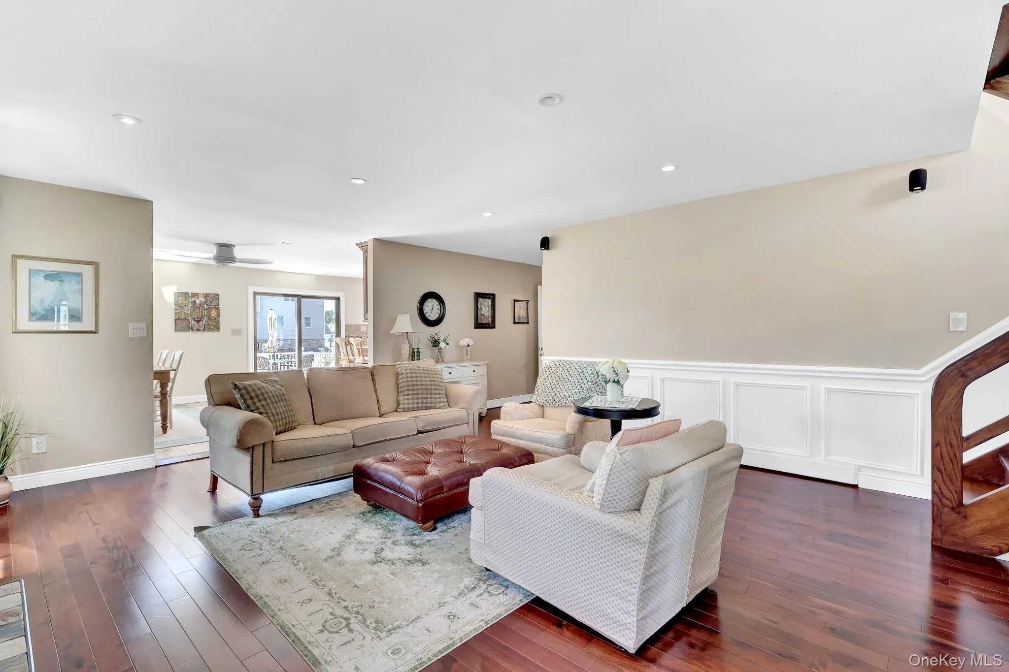 12 Jetmore Place, Oyster Bay, NY, 4 Bedrooms Bedrooms, 7 Rooms Rooms,2 BathroomsBathrooms,Residential,For Rent,Jetmore,0,1049641 12 Jetmore Place, Oyster Bay, NY, 4 Bedrooms Bedrooms, 7 Rooms Rooms,2 BathroomsBathrooms,Residential,For Rent,Jetmore,0,1049641