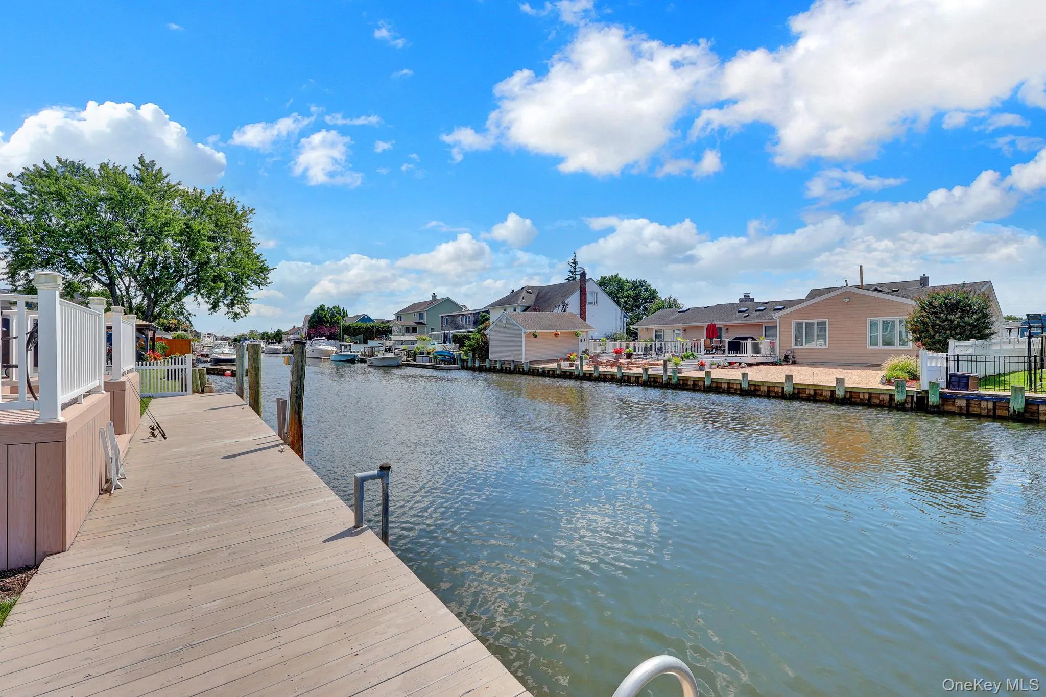 12 Jetmore Place, Oyster Bay, NY, 4 Bedrooms Bedrooms, 7 Rooms Rooms,2 BathroomsBathrooms,Residential,For Rent,Jetmore,0,1049641 12 Jetmore Place, Oyster Bay, NY, 4 Bedrooms Bedrooms, 7 Rooms Rooms,2 BathroomsBathrooms,Residential,For Rent,Jetmore,0,1049641
