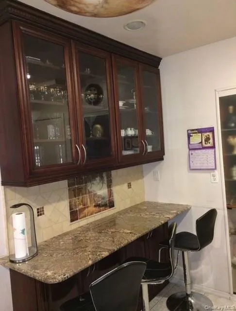 166-12 Union Turnpike, New York, NY, 3 Bedrooms Bedrooms, 7 Rooms Rooms,1 BathroomBathrooms,Residential Lease,For Rent,Union,0,1049651 166-12 Union Turnpike, New York, NY, 3 Bedrooms Bedrooms, 7 Rooms Rooms,1 BathroomBathrooms,Residential Lease,For Rent,Union,0,1049651