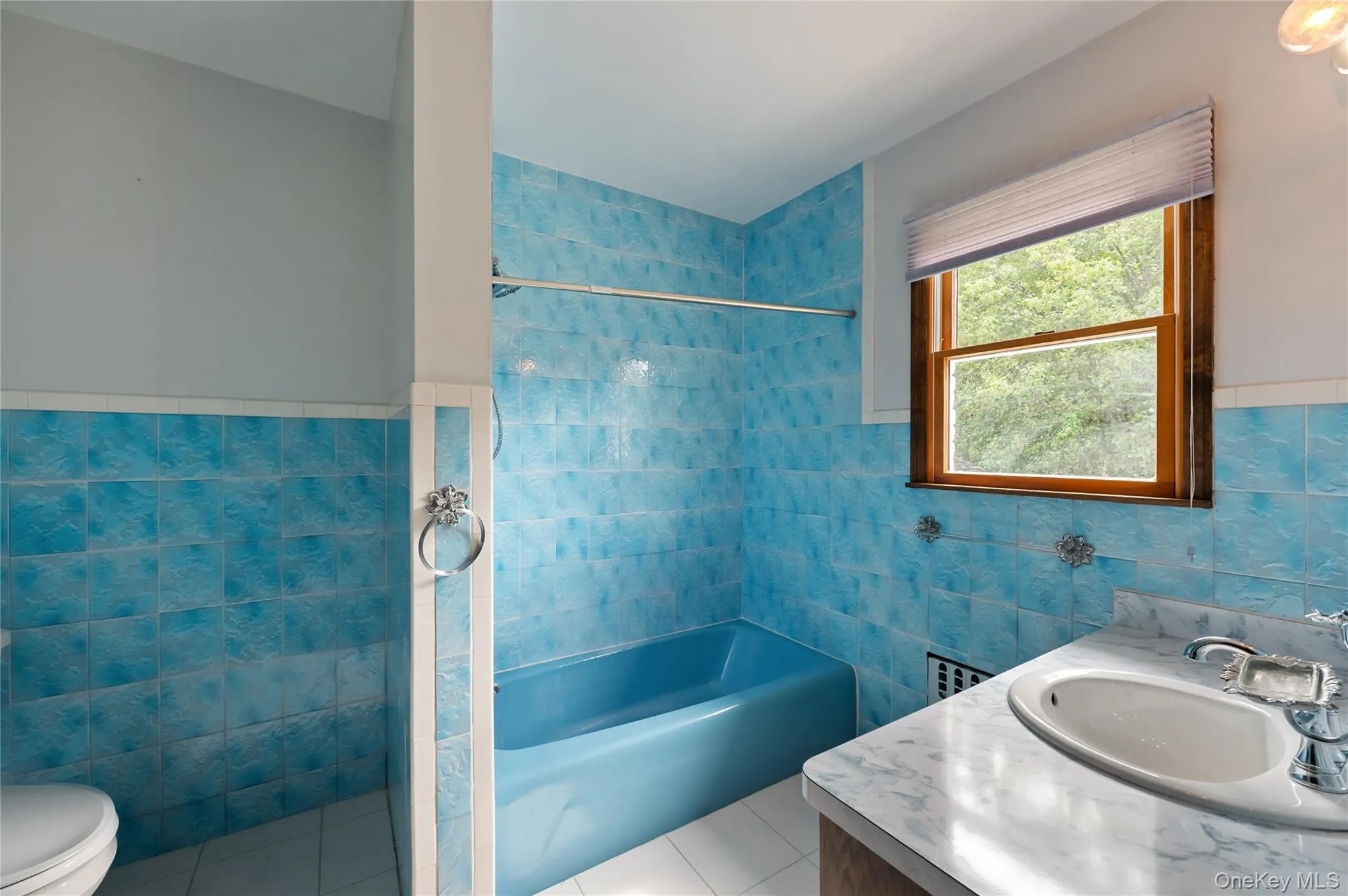 111 Ayr Road, Chester Town, NY, 4 Bedrooms Bedrooms, 10 Rooms Rooms,4 BathroomsBathrooms,Residential,For Rent,Ayr,0,1049653 111 Ayr Road, Chester Town, NY, 4 Bedrooms Bedrooms, 10 Rooms Rooms,4 BathroomsBathrooms,Residential,For Rent,Ayr,0,1049653