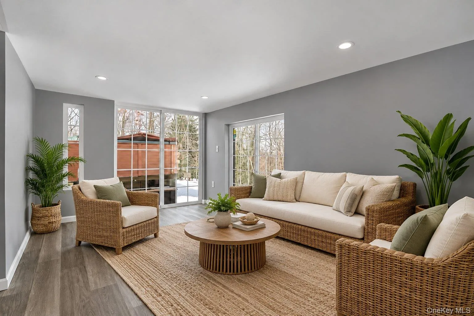 Virtually staged Furniture. Sunroom Virtually staged Furniture. Sunroom