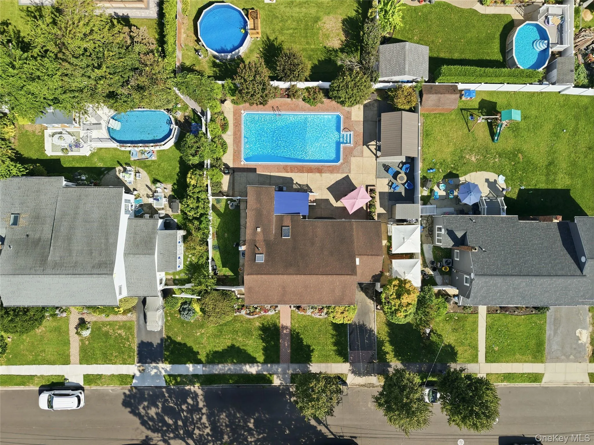 195 Utica Avenue, Oyster Bay, NY, 3 Bedrooms Bedrooms, 7 Rooms Rooms,1 BathroomBathrooms,Residential,For Rent,Utica,0,1049662 195 Utica Avenue, Oyster Bay, NY, 3 Bedrooms Bedrooms, 7 Rooms Rooms,1 BathroomBathrooms,Residential,For Rent,Utica,0,1049662