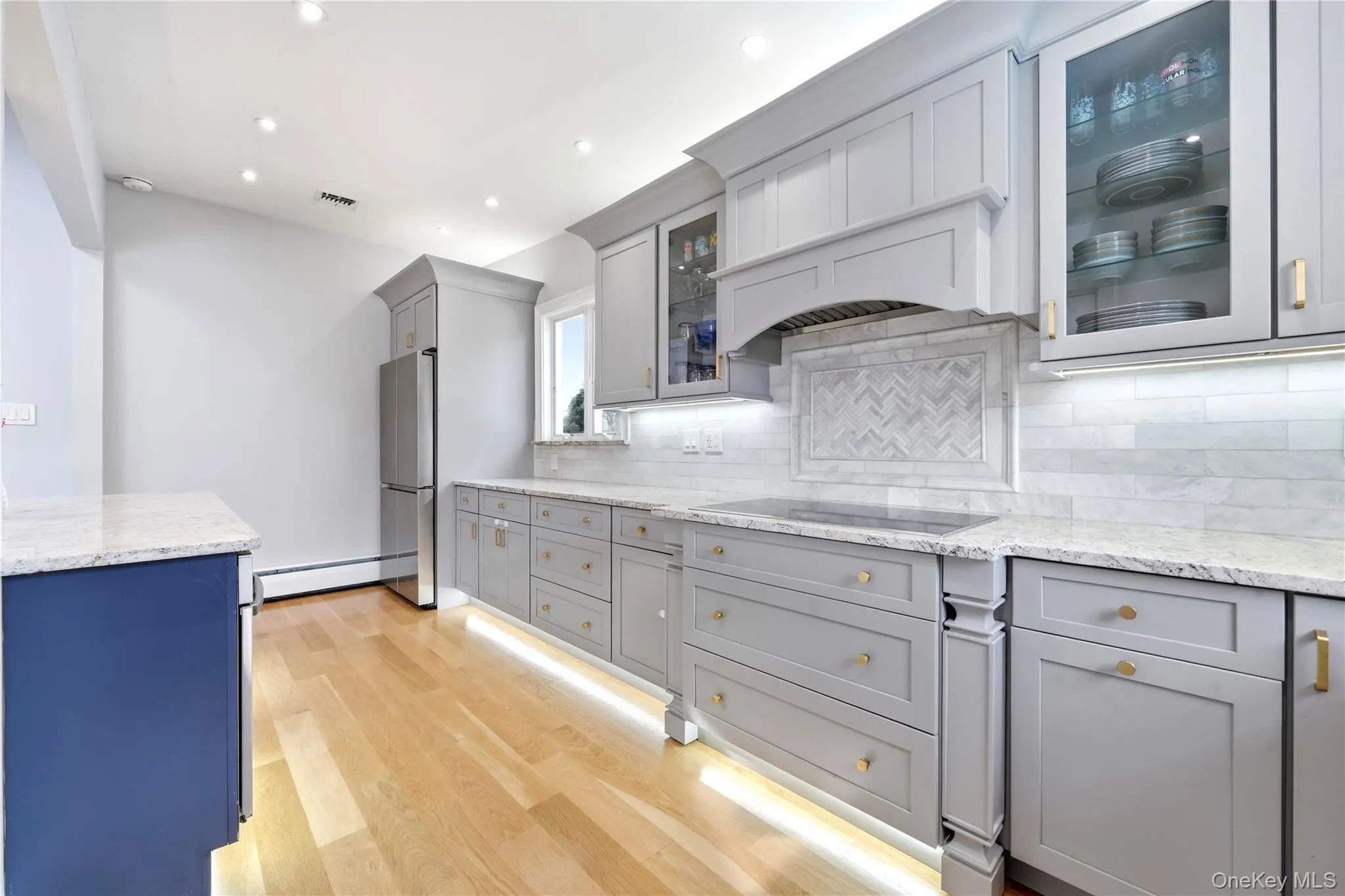 195 Utica Avenue, Oyster Bay, NY, 3 Bedrooms Bedrooms, 7 Rooms Rooms,1 BathroomBathrooms,Residential,For Rent,Utica,0,1049662 195 Utica Avenue, Oyster Bay, NY, 3 Bedrooms Bedrooms, 7 Rooms Rooms,1 BathroomBathrooms,Residential,For Rent,Utica,0,1049662