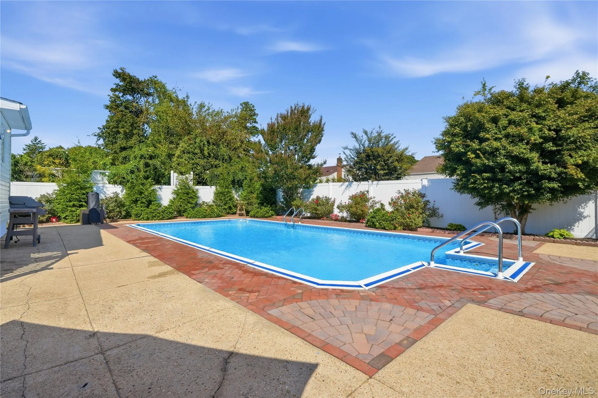 195 Utica Avenue, Oyster Bay, NY, 3 Bedrooms Bedrooms, 7 Rooms Rooms,1 BathroomBathrooms,Residential,For Rent,Utica,0,1049662 195 Utica Avenue, Oyster Bay, NY, 3 Bedrooms Bedrooms, 7 Rooms Rooms,1 BathroomBathrooms,Residential,For Rent,Utica,0,1049662