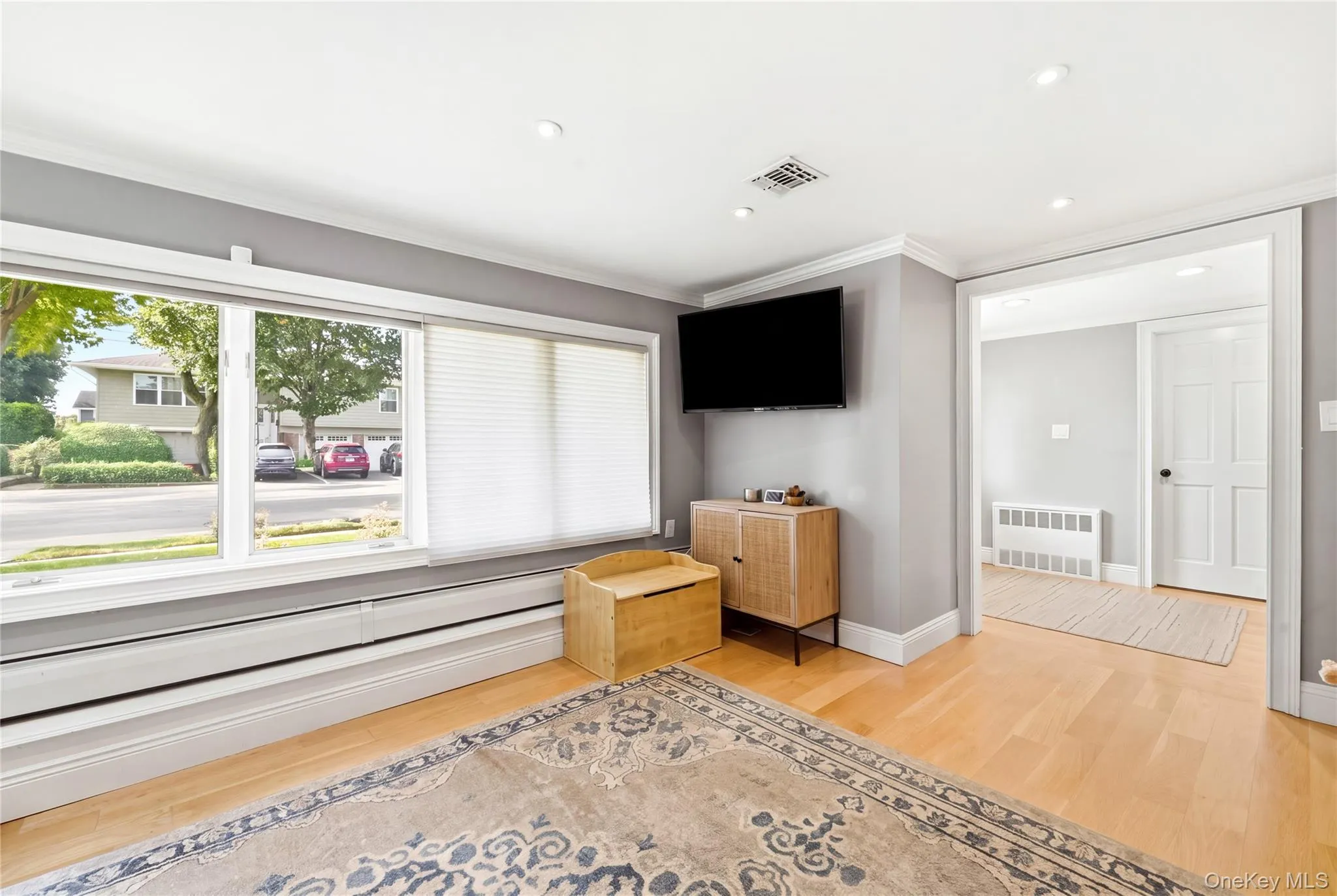 195 Utica Avenue, Oyster Bay, NY, 3 Bedrooms Bedrooms, 7 Rooms Rooms,1 BathroomBathrooms,Residential,For Rent,Utica,0,1049662 195 Utica Avenue, Oyster Bay, NY, 3 Bedrooms Bedrooms, 7 Rooms Rooms,1 BathroomBathrooms,Residential,For Rent,Utica,0,1049662