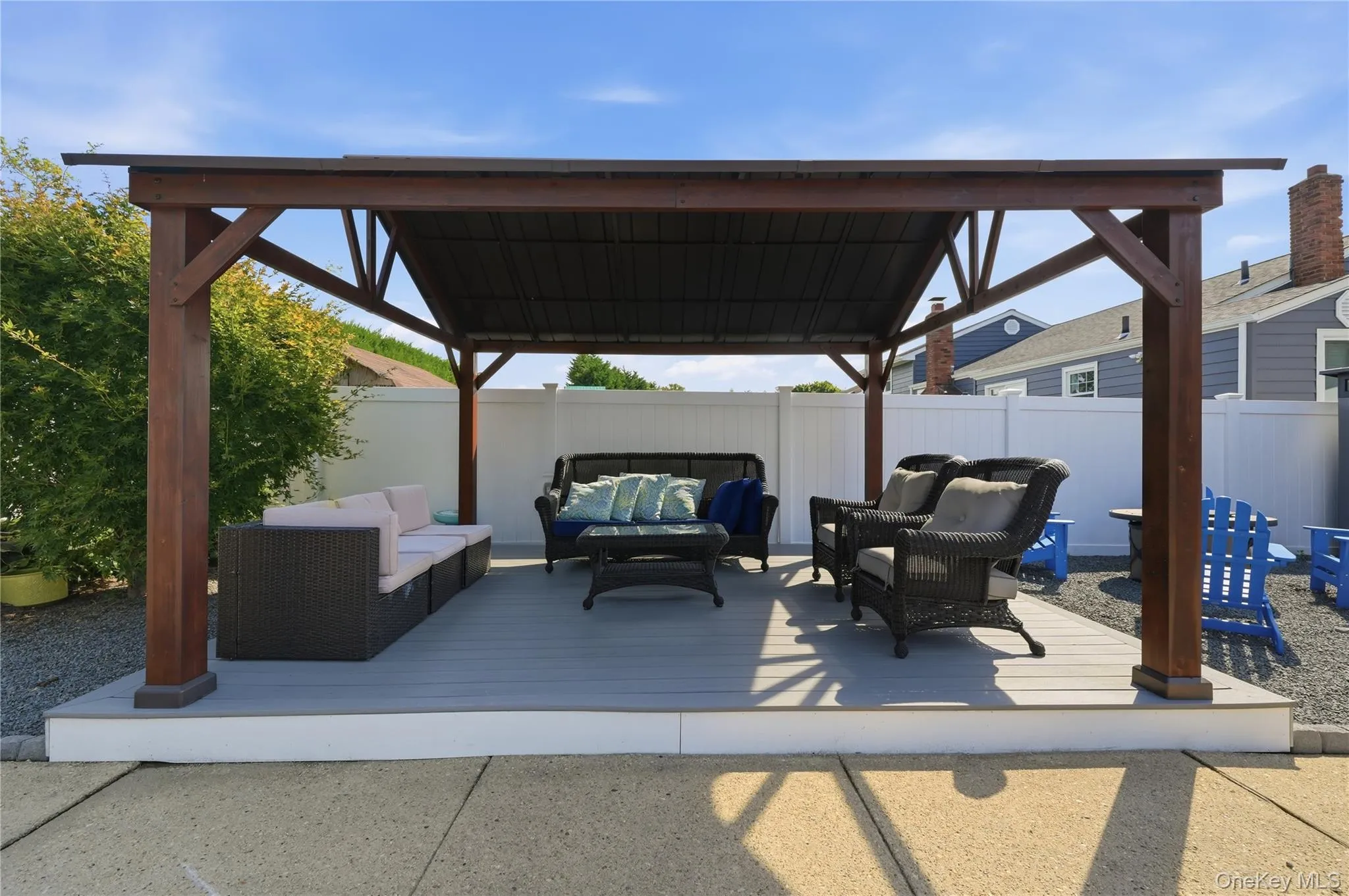195 Utica Avenue, Oyster Bay, NY, 3 Bedrooms Bedrooms, 7 Rooms Rooms,1 BathroomBathrooms,Residential,For Rent,Utica,0,1049662 195 Utica Avenue, Oyster Bay, NY, 3 Bedrooms Bedrooms, 7 Rooms Rooms,1 BathroomBathrooms,Residential,For Rent,Utica,0,1049662