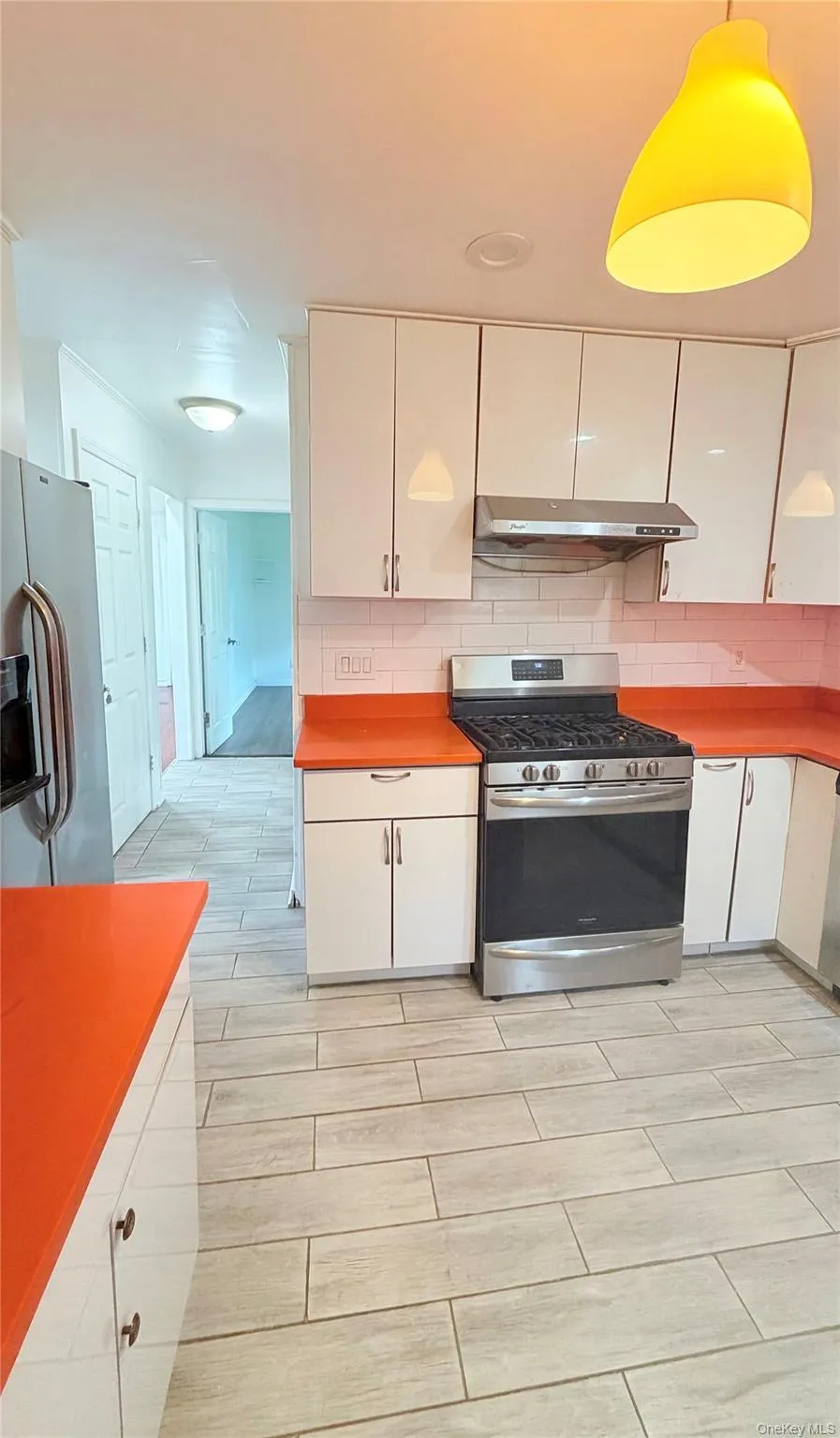 Miller Road, Oyster Bay, NY, 2 Bedrooms Bedrooms, 3 Rooms Rooms,1 BathroomBathrooms,Residential Lease,For Rent,Miller,0,1049672 Miller Road, Oyster Bay, NY, 2 Bedrooms Bedrooms, 3 Rooms Rooms,1 BathroomBathrooms,Residential Lease,For Rent,Miller,0,1049672