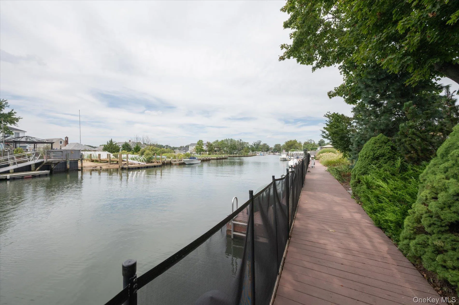 15 Lincoln Avenue, Oyster Bay, NY, 3 Bedrooms Bedrooms, 6 Rooms Rooms,2 BathroomsBathrooms,Residential,For Rent,Lincoln,0,1049673 15 Lincoln Avenue, Oyster Bay, NY, 3 Bedrooms Bedrooms, 6 Rooms Rooms,2 BathroomsBathrooms,Residential,For Rent,Lincoln,0,1049673