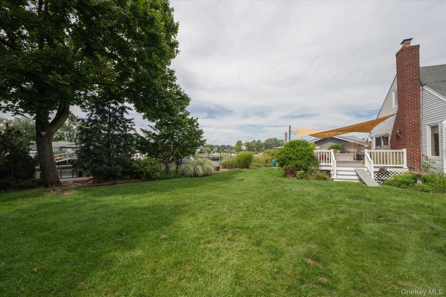 15 Lincoln Avenue, Oyster Bay, NY, 3 Bedrooms Bedrooms, 6 Rooms Rooms,2 BathroomsBathrooms,Residential,For Rent,Lincoln,0,1049673 15 Lincoln Avenue, Oyster Bay, NY, 3 Bedrooms Bedrooms, 6 Rooms Rooms,2 BathroomsBathrooms,Residential,For Rent,Lincoln,0,1049673