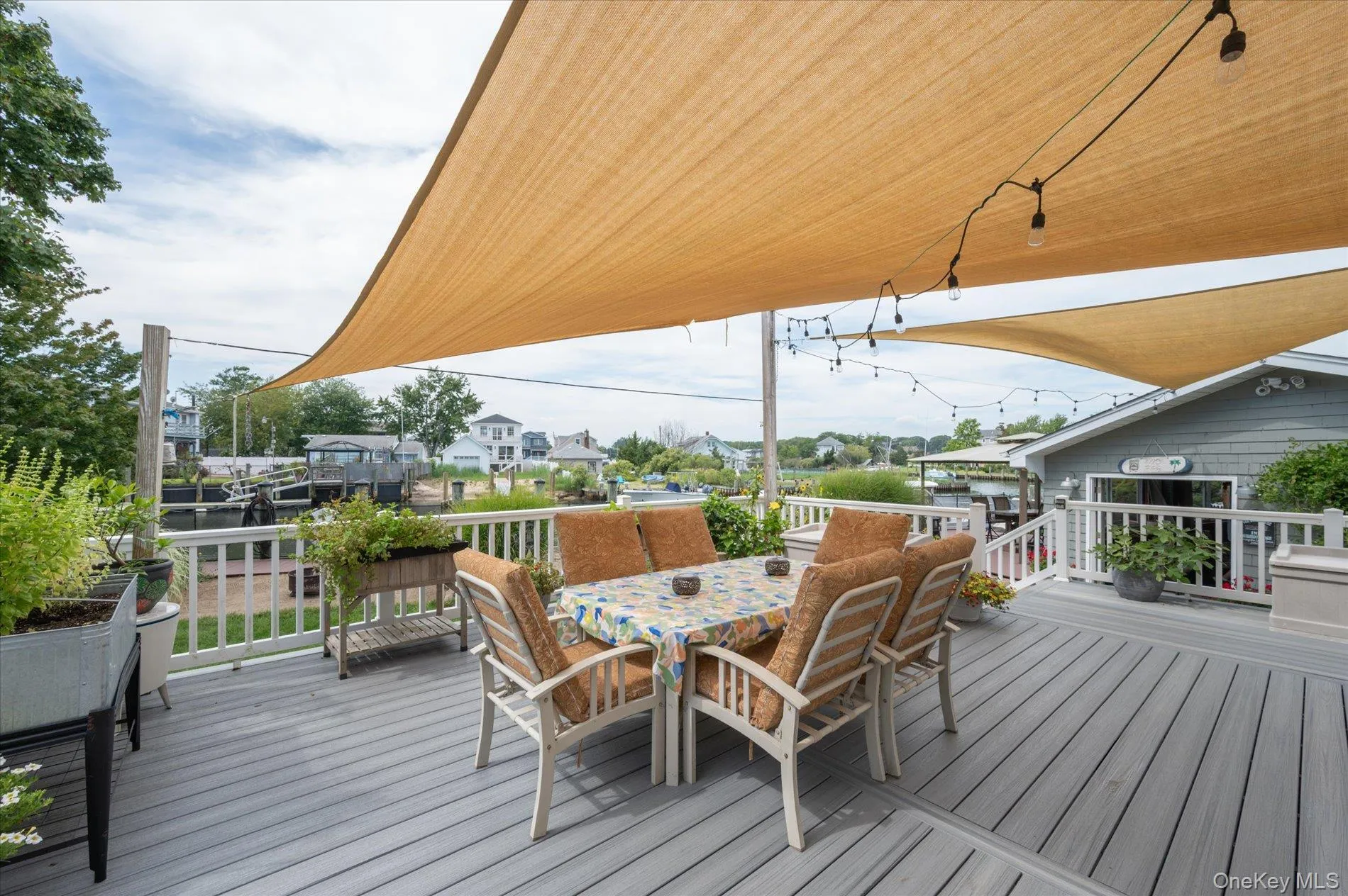 15 Lincoln Avenue, Oyster Bay, NY, 3 Bedrooms Bedrooms, 6 Rooms Rooms,2 BathroomsBathrooms,Residential,For Rent,Lincoln,0,1049673 15 Lincoln Avenue, Oyster Bay, NY, 3 Bedrooms Bedrooms, 6 Rooms Rooms,2 BathroomsBathrooms,Residential,For Rent,Lincoln,0,1049673