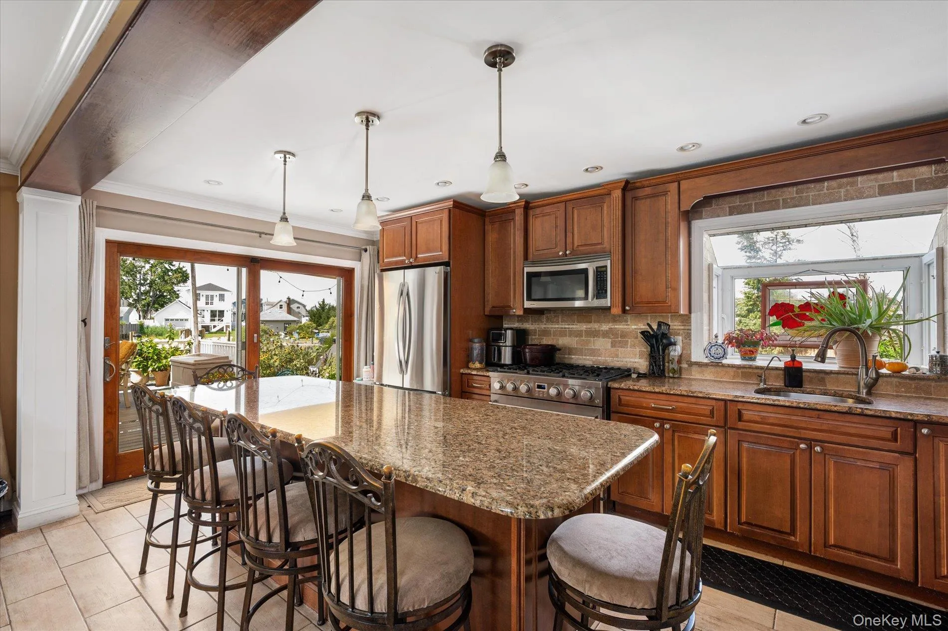 15 Lincoln Avenue, Oyster Bay, NY, 3 Bedrooms Bedrooms, 6 Rooms Rooms,2 BathroomsBathrooms,Residential,For Rent,Lincoln,0,1049673 15 Lincoln Avenue, Oyster Bay, NY, 3 Bedrooms Bedrooms, 6 Rooms Rooms,2 BathroomsBathrooms,Residential,For Rent,Lincoln,0,1049673