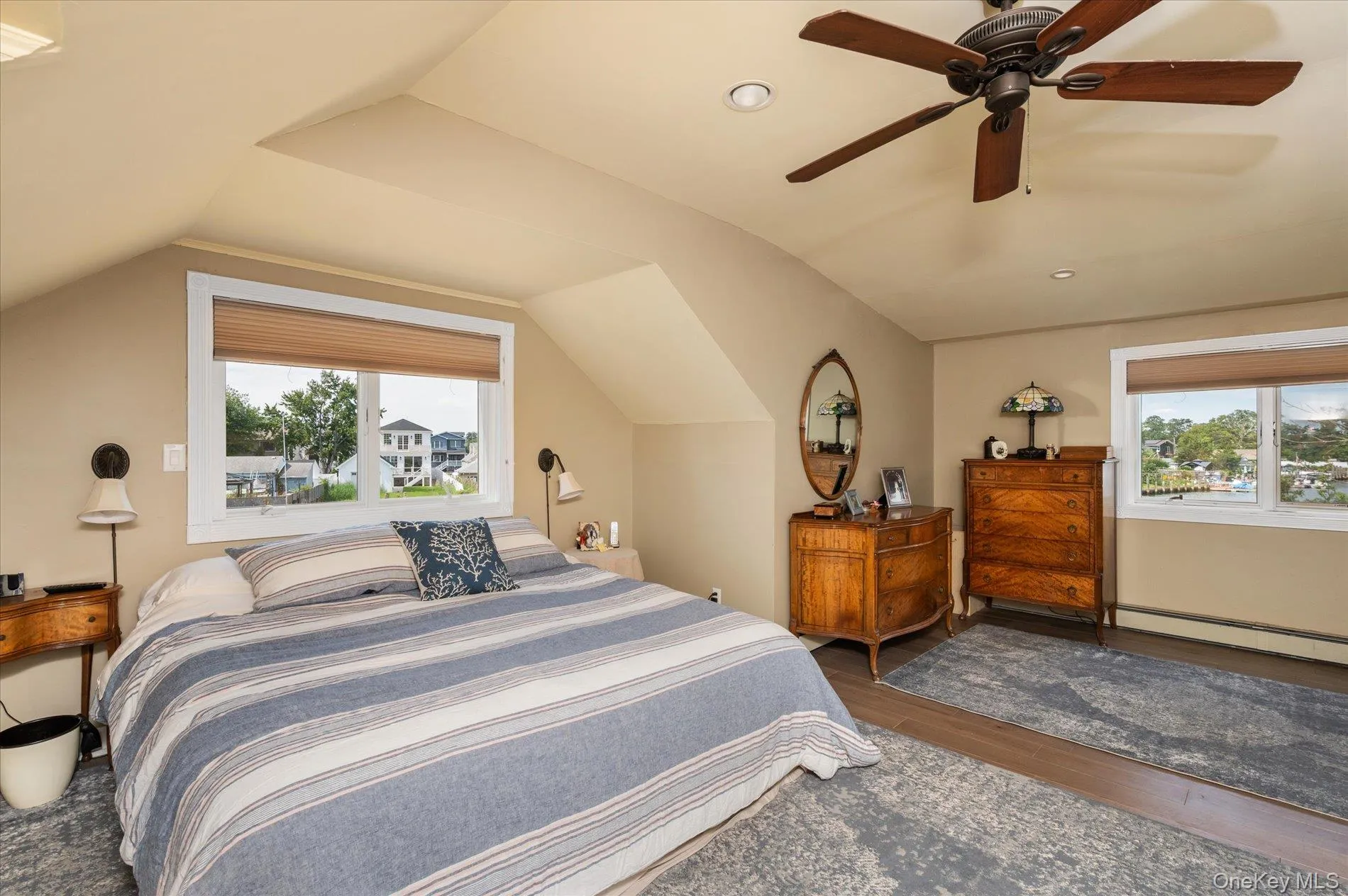 15 Lincoln Avenue, Oyster Bay, NY, 3 Bedrooms Bedrooms, 6 Rooms Rooms,2 BathroomsBathrooms,Residential,For Rent,Lincoln,0,1049673 15 Lincoln Avenue, Oyster Bay, NY, 3 Bedrooms Bedrooms, 6 Rooms Rooms,2 BathroomsBathrooms,Residential,For Rent,Lincoln,0,1049673