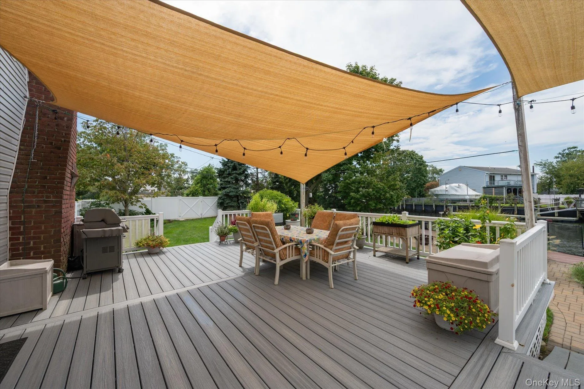 15 Lincoln Avenue, Oyster Bay, NY, 3 Bedrooms Bedrooms, 6 Rooms Rooms,2 BathroomsBathrooms,Residential,For Rent,Lincoln,0,1049673 15 Lincoln Avenue, Oyster Bay, NY, 3 Bedrooms Bedrooms, 6 Rooms Rooms,2 BathroomsBathrooms,Residential,For Rent,Lincoln,0,1049673