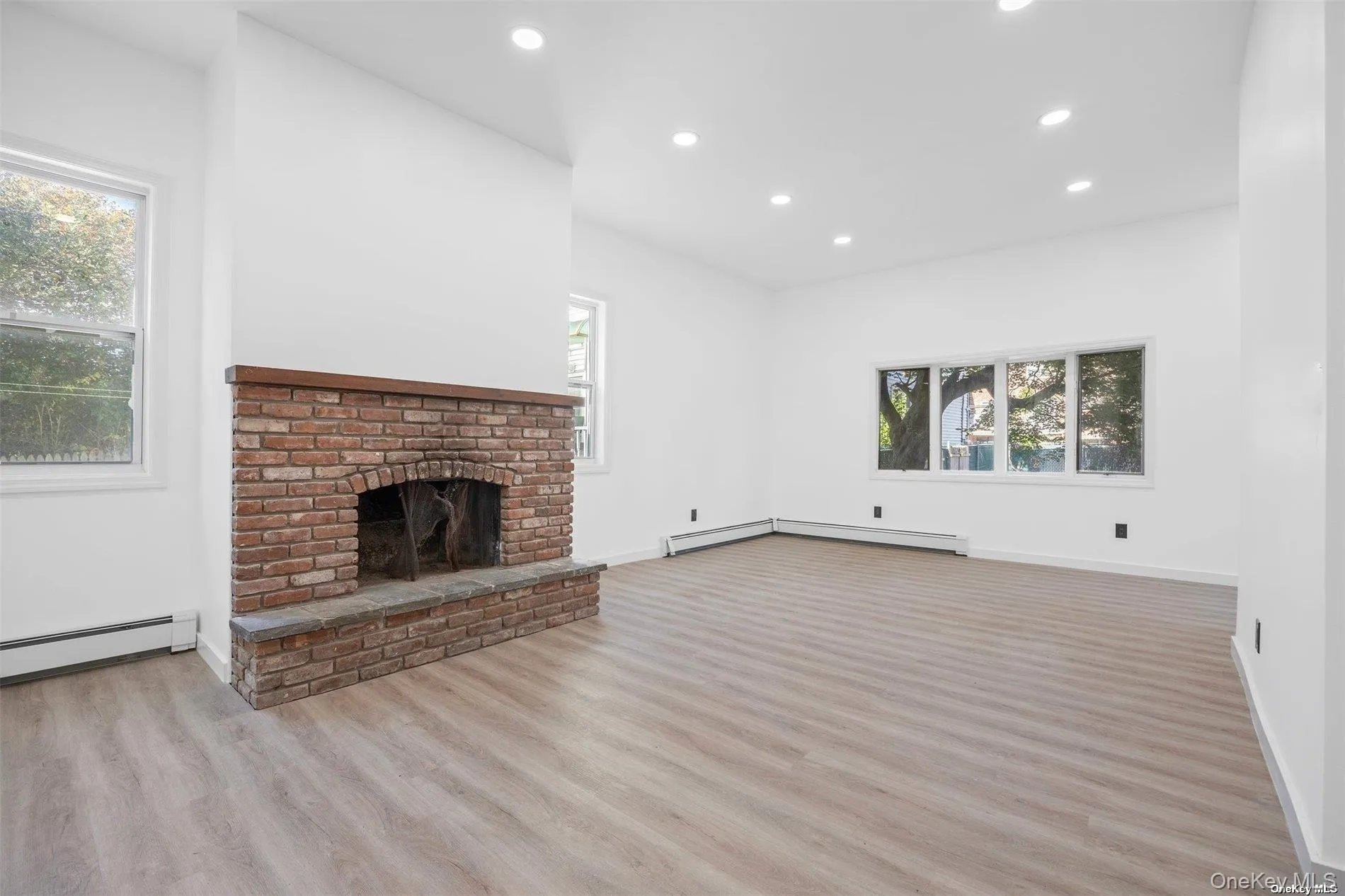 6626 53rd Road, New York, NY, 4 Bedrooms Bedrooms, 10 Rooms Rooms,3 BathroomsBathrooms,Residential,For Rent,53rd,0,1049677 6626 53rd Road, New York, NY, 4 Bedrooms Bedrooms, 10 Rooms Rooms,3 BathroomsBathrooms,Residential,For Rent,53rd,0,1049677