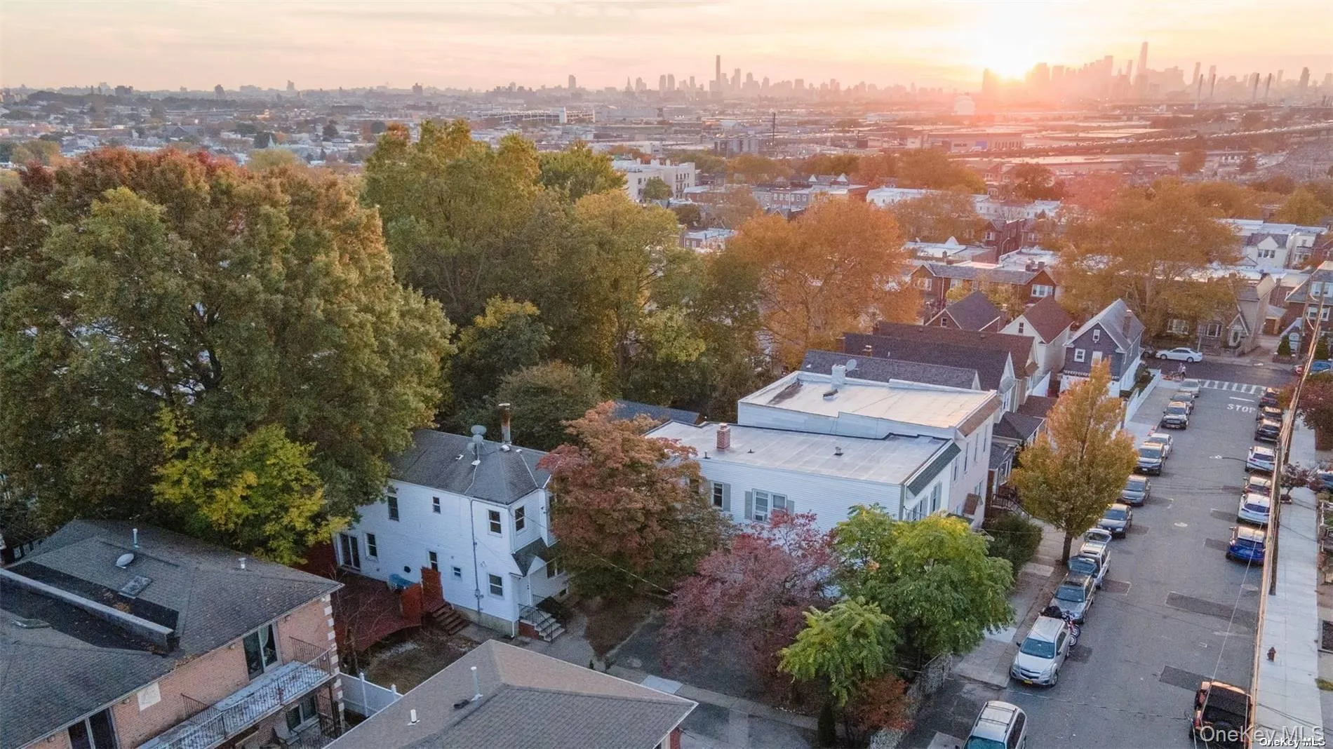6626 53rd Road, New York, NY, 4 Bedrooms Bedrooms, 10 Rooms Rooms,3 BathroomsBathrooms,Residential,For Rent,53rd,0,1049677 6626 53rd Road, New York, NY, 4 Bedrooms Bedrooms, 10 Rooms Rooms,3 BathroomsBathrooms,Residential,For Rent,53rd,0,1049677