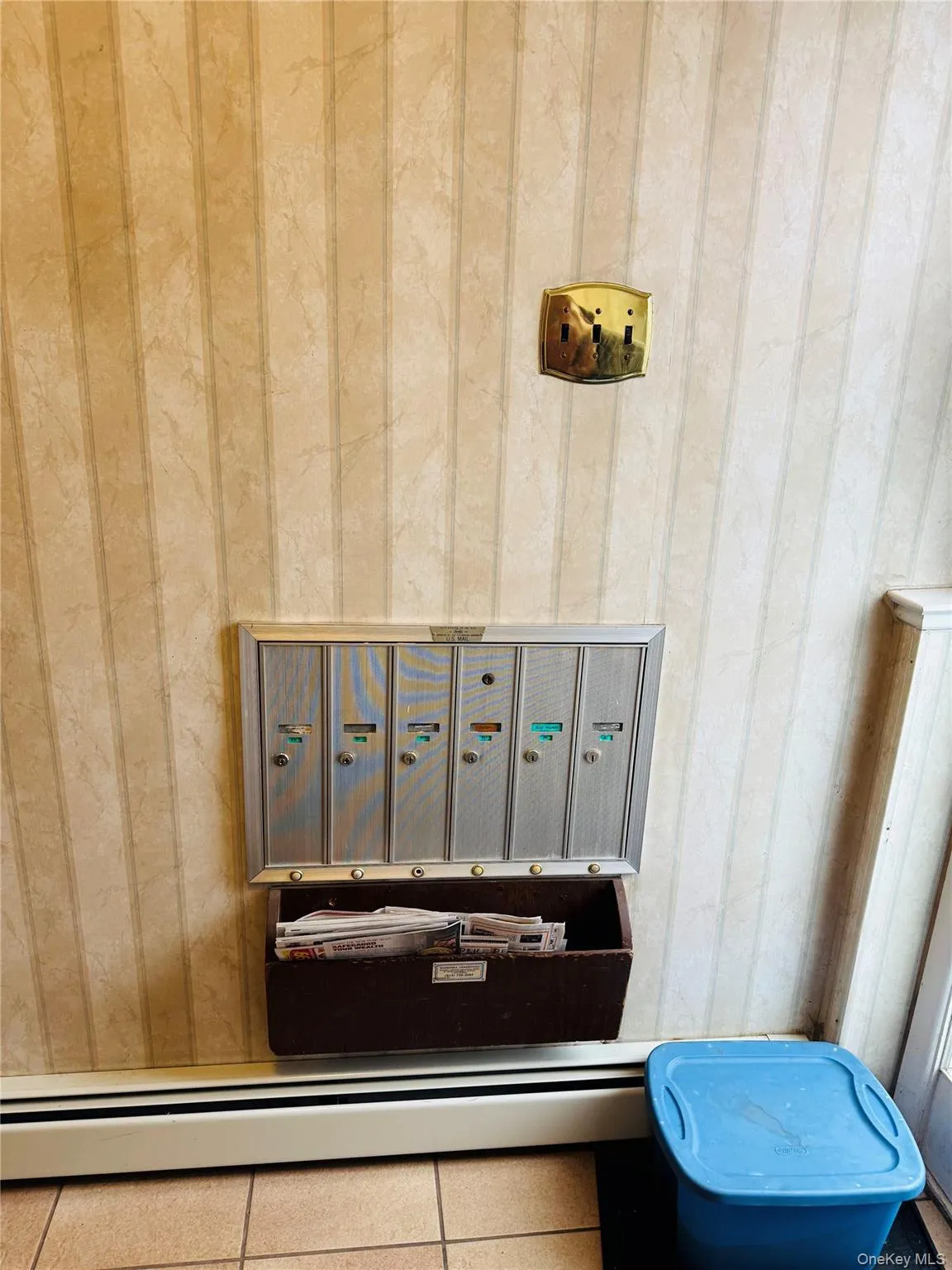 Mailboxes Mailboxes