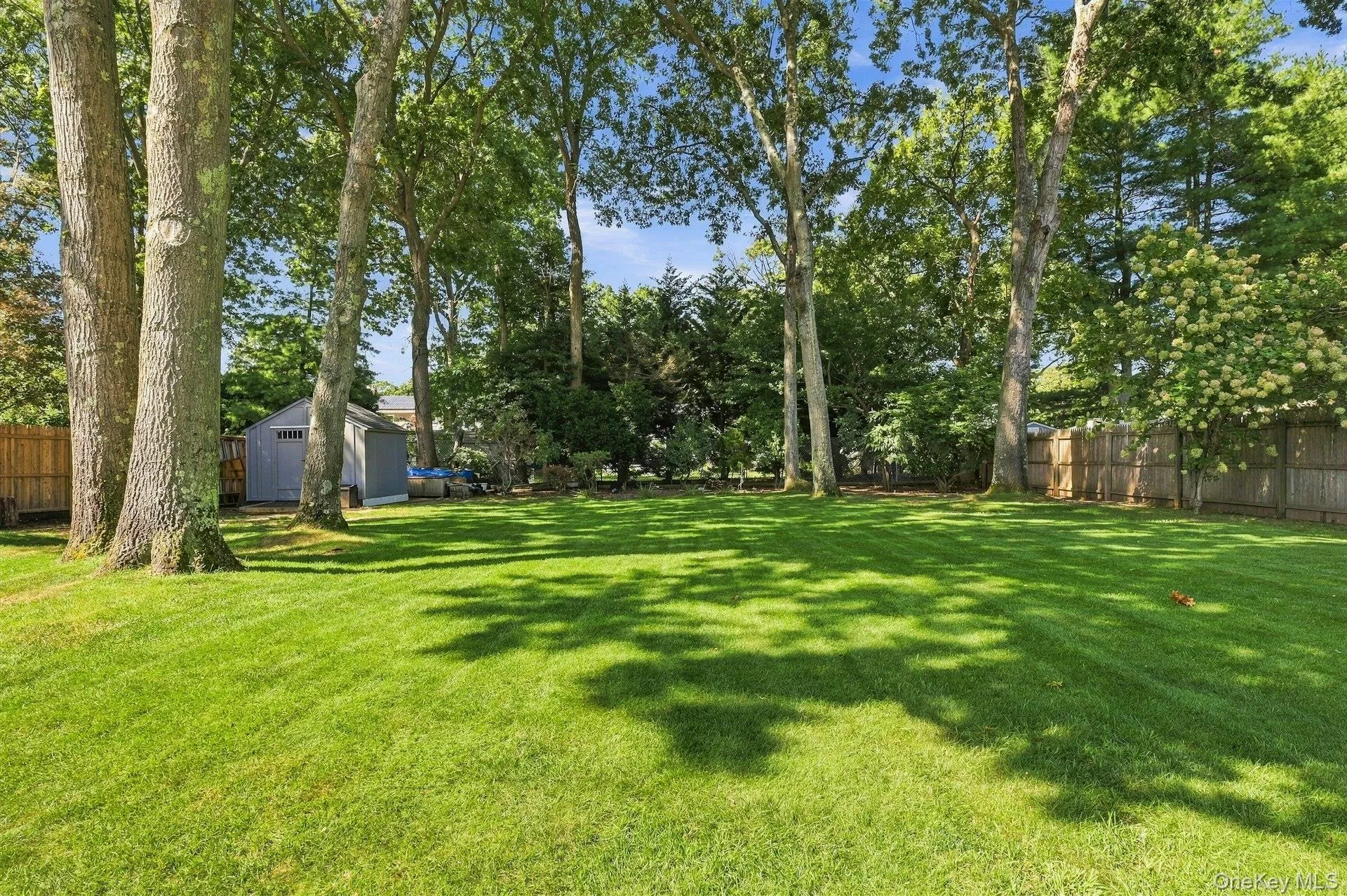 724 Sandra Avenue, Islip, NY, 5 Bedrooms Bedrooms, 11 Rooms Rooms,2 BathroomsBathrooms,Residential,For Rent,Sandra,0,1049682 724 Sandra Avenue, Islip, NY, 5 Bedrooms Bedrooms, 11 Rooms Rooms,2 BathroomsBathrooms,Residential,For Rent,Sandra,0,1049682