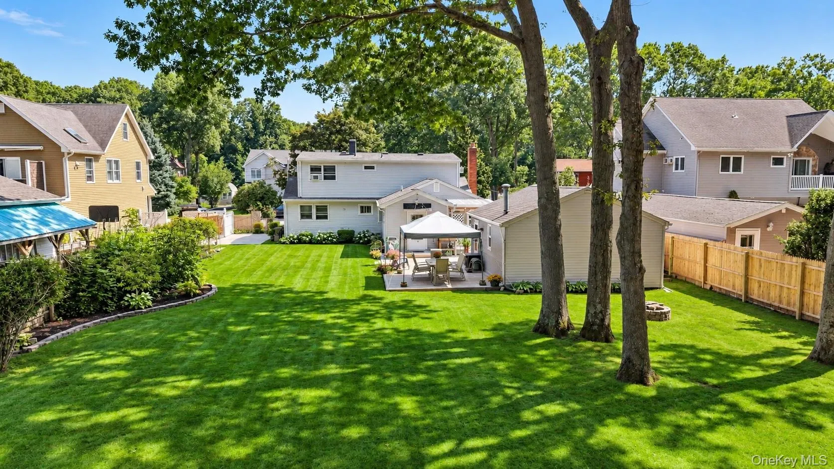 724 Sandra Avenue, Islip, NY, 5 Bedrooms Bedrooms, 11 Rooms Rooms,2 BathroomsBathrooms,Residential,For Rent,Sandra,0,1049682 724 Sandra Avenue, Islip, NY, 5 Bedrooms Bedrooms, 11 Rooms Rooms,2 BathroomsBathrooms,Residential,For Rent,Sandra,0,1049682