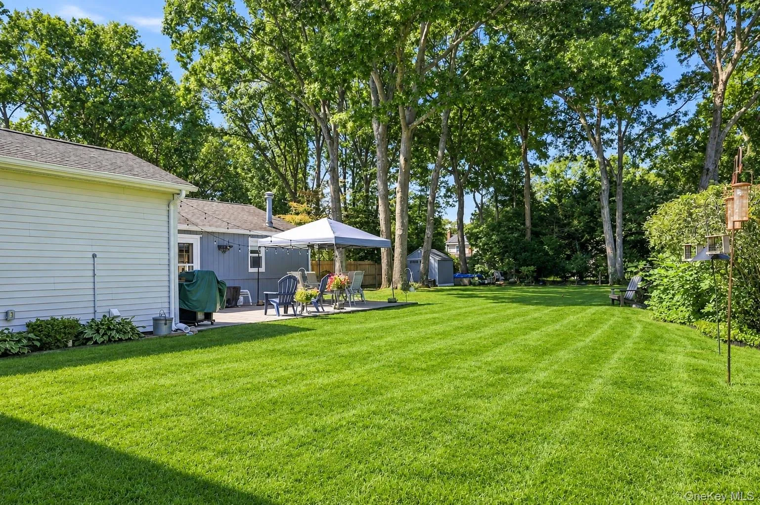 724 Sandra Avenue, Islip, NY, 5 Bedrooms Bedrooms, 11 Rooms Rooms,2 BathroomsBathrooms,Residential,For Rent,Sandra,0,1049682 724 Sandra Avenue, Islip, NY, 5 Bedrooms Bedrooms, 11 Rooms Rooms,2 BathroomsBathrooms,Residential,For Rent,Sandra,0,1049682