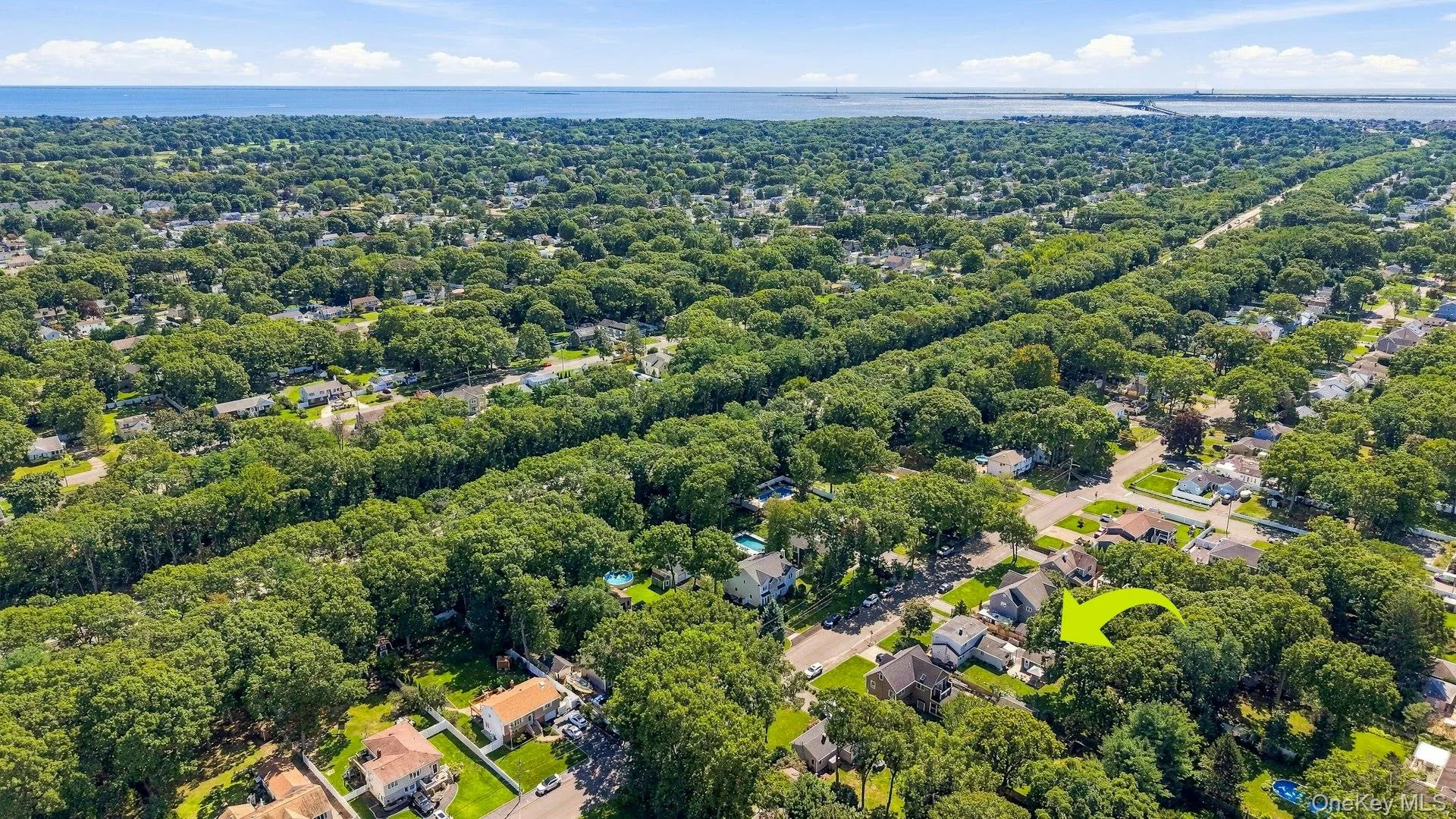 724 Sandra Avenue, Islip, NY, 5 Bedrooms Bedrooms, 11 Rooms Rooms,2 BathroomsBathrooms,Residential,For Rent,Sandra,0,1049682 724 Sandra Avenue, Islip, NY, 5 Bedrooms Bedrooms, 11 Rooms Rooms,2 BathroomsBathrooms,Residential,For Rent,Sandra,0,1049682