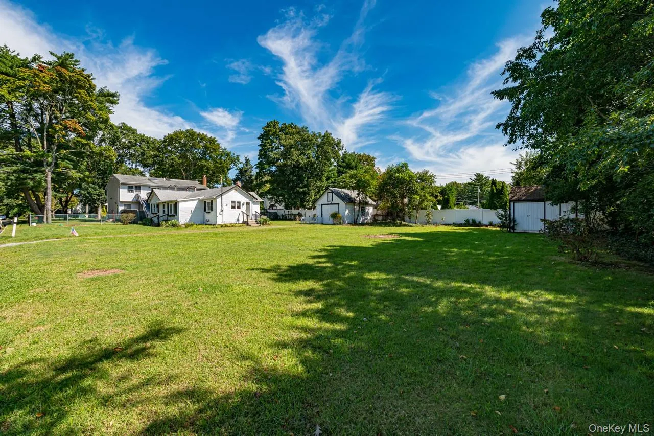 67 Joseph Place, Smithtown, NY, 1 Bedroom Bedrooms, 4 Rooms Rooms,1 BathroomBathrooms,Residential,For Rent,Joseph,0,1049686 67 Joseph Place, Smithtown, NY, 1 Bedroom Bedrooms, 4 Rooms Rooms,1 BathroomBathrooms,Residential,For Rent,Joseph,0,1049686