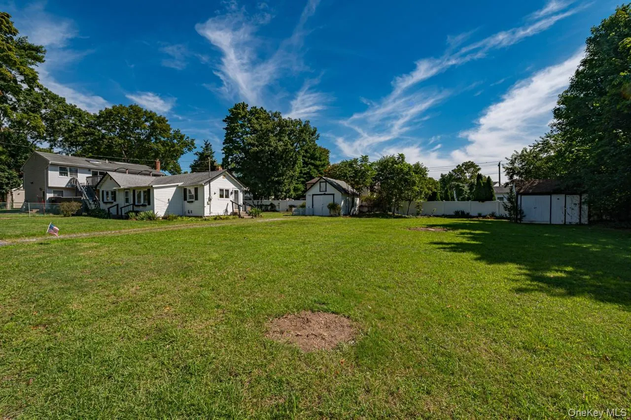 67 Joseph Place, Smithtown, NY, 1 Bedroom Bedrooms, 4 Rooms Rooms,1 BathroomBathrooms,Residential,For Rent,Joseph,0,1049686 67 Joseph Place, Smithtown, NY, 1 Bedroom Bedrooms, 4 Rooms Rooms,1 BathroomBathrooms,Residential,For Rent,Joseph,0,1049686