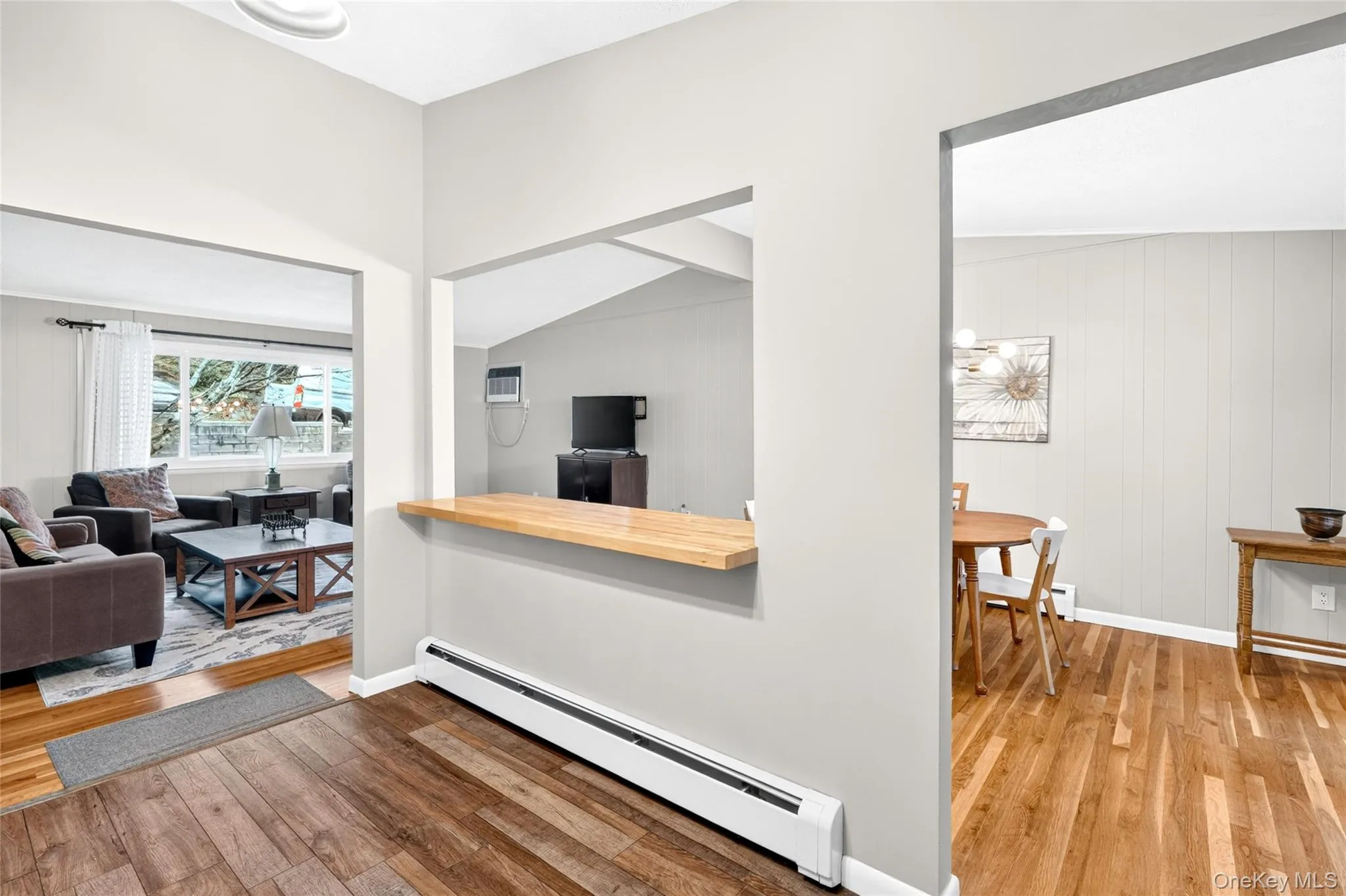 Open concept, with natural flow. Open concept, with natural flow.