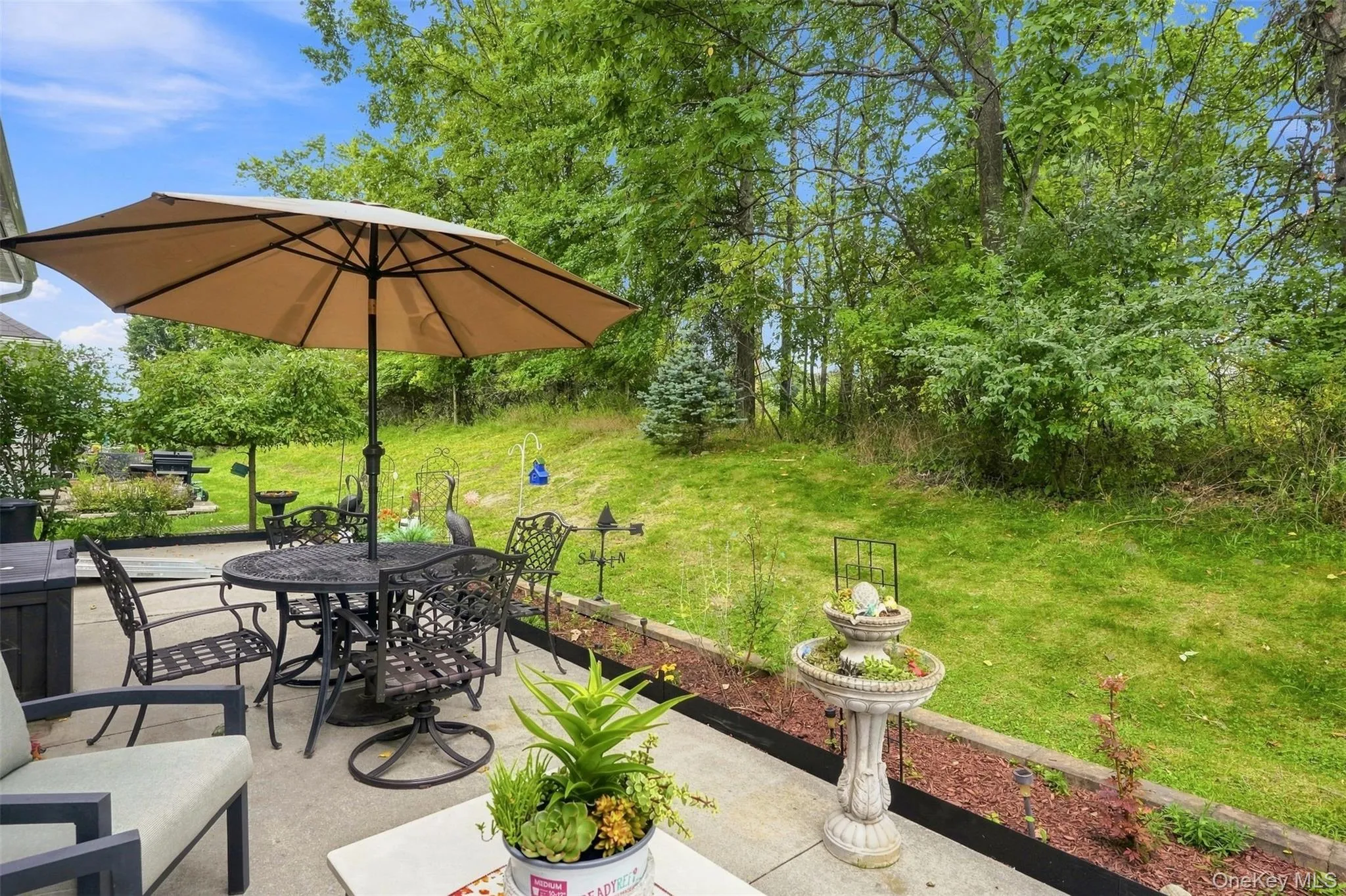 6 Cyprus Drive, Wallkill, NY, 2 Bedrooms Bedrooms, 7 Rooms Rooms,2 BathroomsBathrooms,Residential,For Rent,Cyprus,0,1049692 6 Cyprus Drive, Wallkill, NY, 2 Bedrooms Bedrooms, 7 Rooms Rooms,2 BathroomsBathrooms,Residential,For Rent,Cyprus,0,1049692