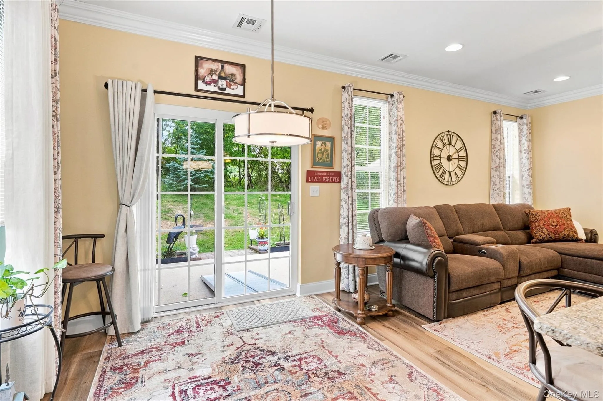 6 Cyprus Drive, Wallkill, NY, 2 Bedrooms Bedrooms, 7 Rooms Rooms,2 BathroomsBathrooms,Residential,For Rent,Cyprus,0,1049692 6 Cyprus Drive, Wallkill, NY, 2 Bedrooms Bedrooms, 7 Rooms Rooms,2 BathroomsBathrooms,Residential,For Rent,Cyprus,0,1049692