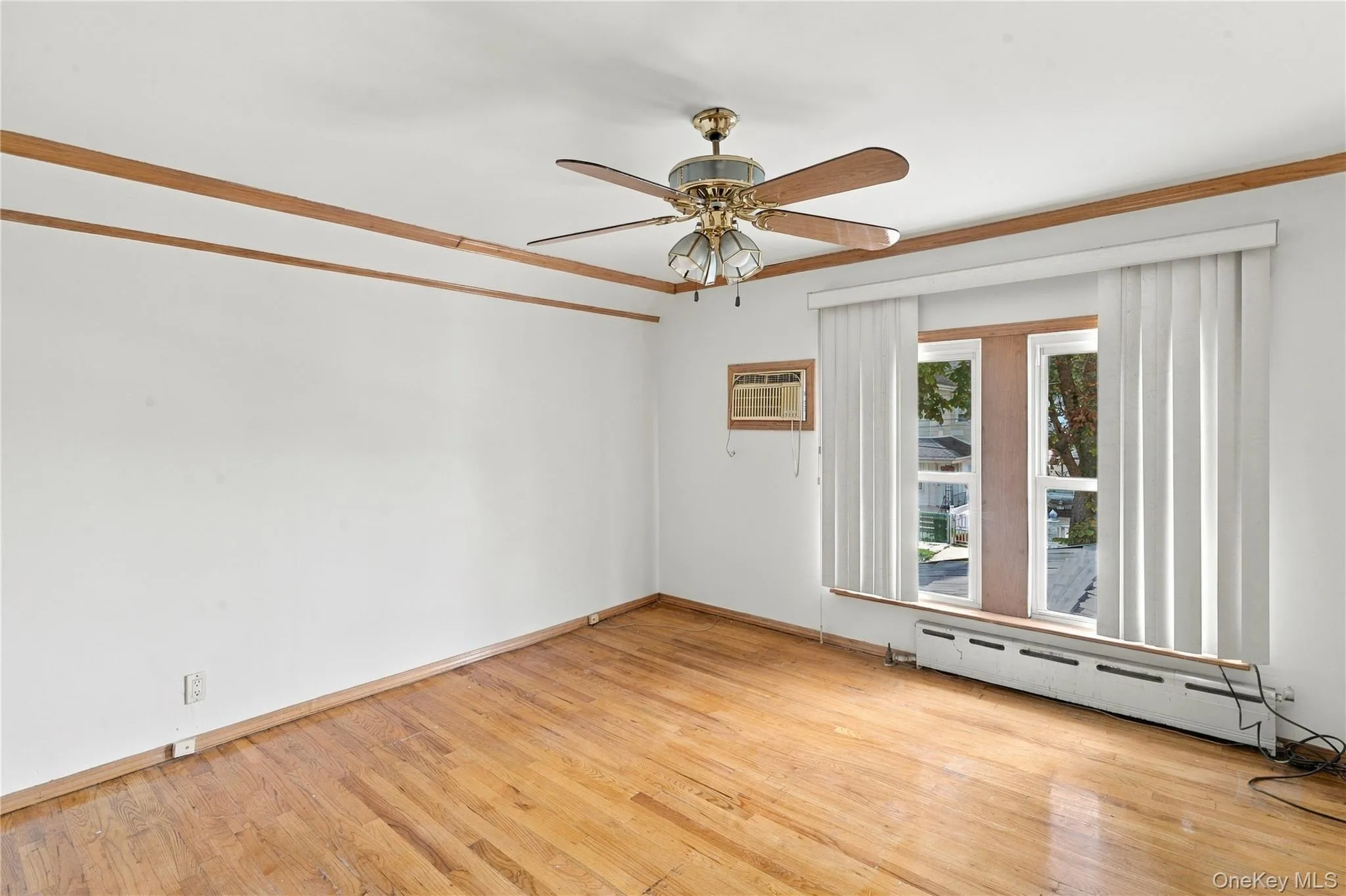 9413 108th Street, New York, NY, 3 Bedrooms Bedrooms, 8 Rooms Rooms,1 BathroomBathrooms,Residential,For Rent,108th,0,1049693 9413 108th Street, New York, NY, 3 Bedrooms Bedrooms, 8 Rooms Rooms,1 BathroomBathrooms,Residential,For Rent,108th,0,1049693