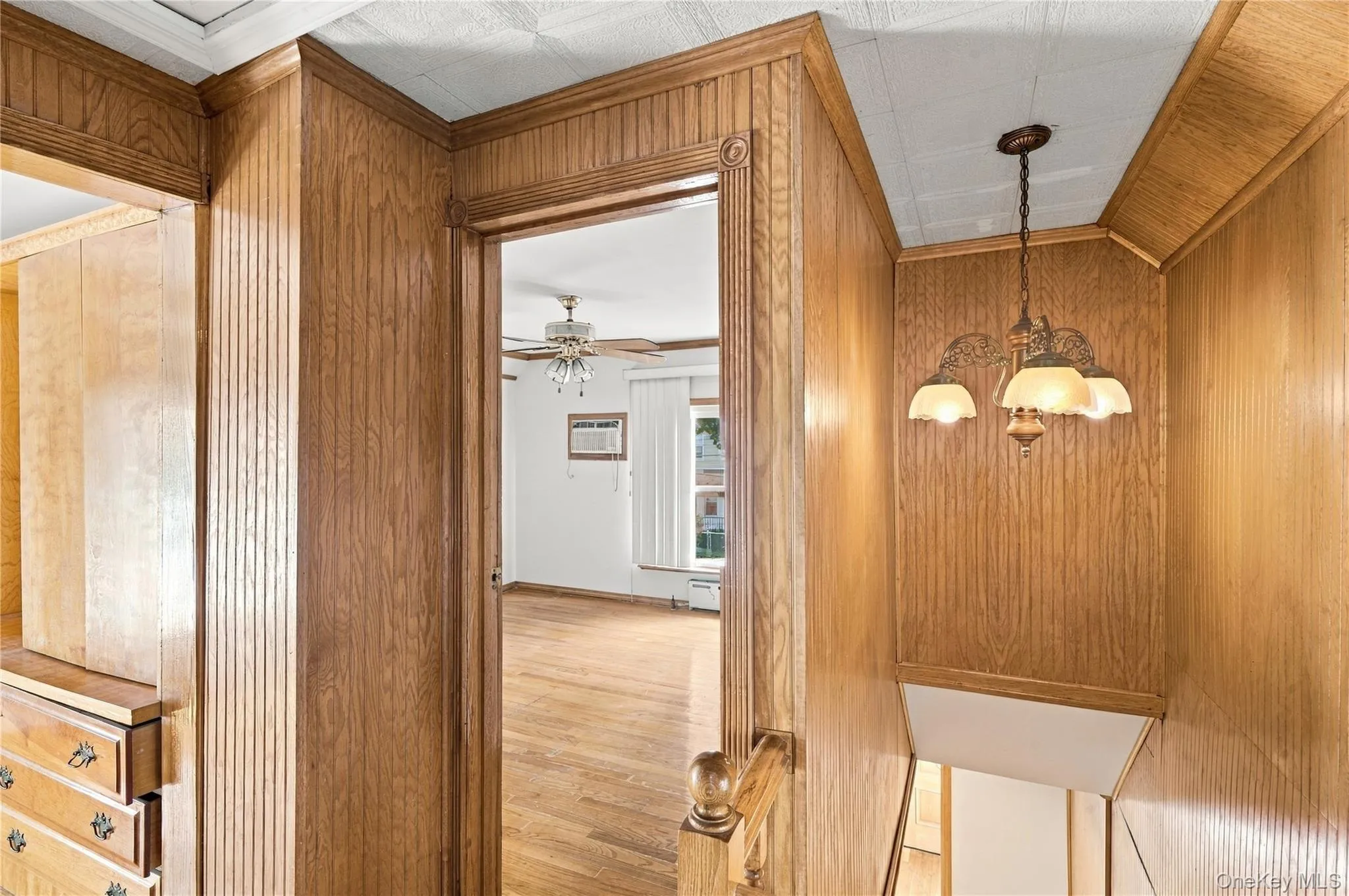9413 108th Street, New York, NY, 3 Bedrooms Bedrooms, 8 Rooms Rooms,1 BathroomBathrooms,Residential,For Rent,108th,0,1049693 9413 108th Street, New York, NY, 3 Bedrooms Bedrooms, 8 Rooms Rooms,1 BathroomBathrooms,Residential,For Rent,108th,0,1049693