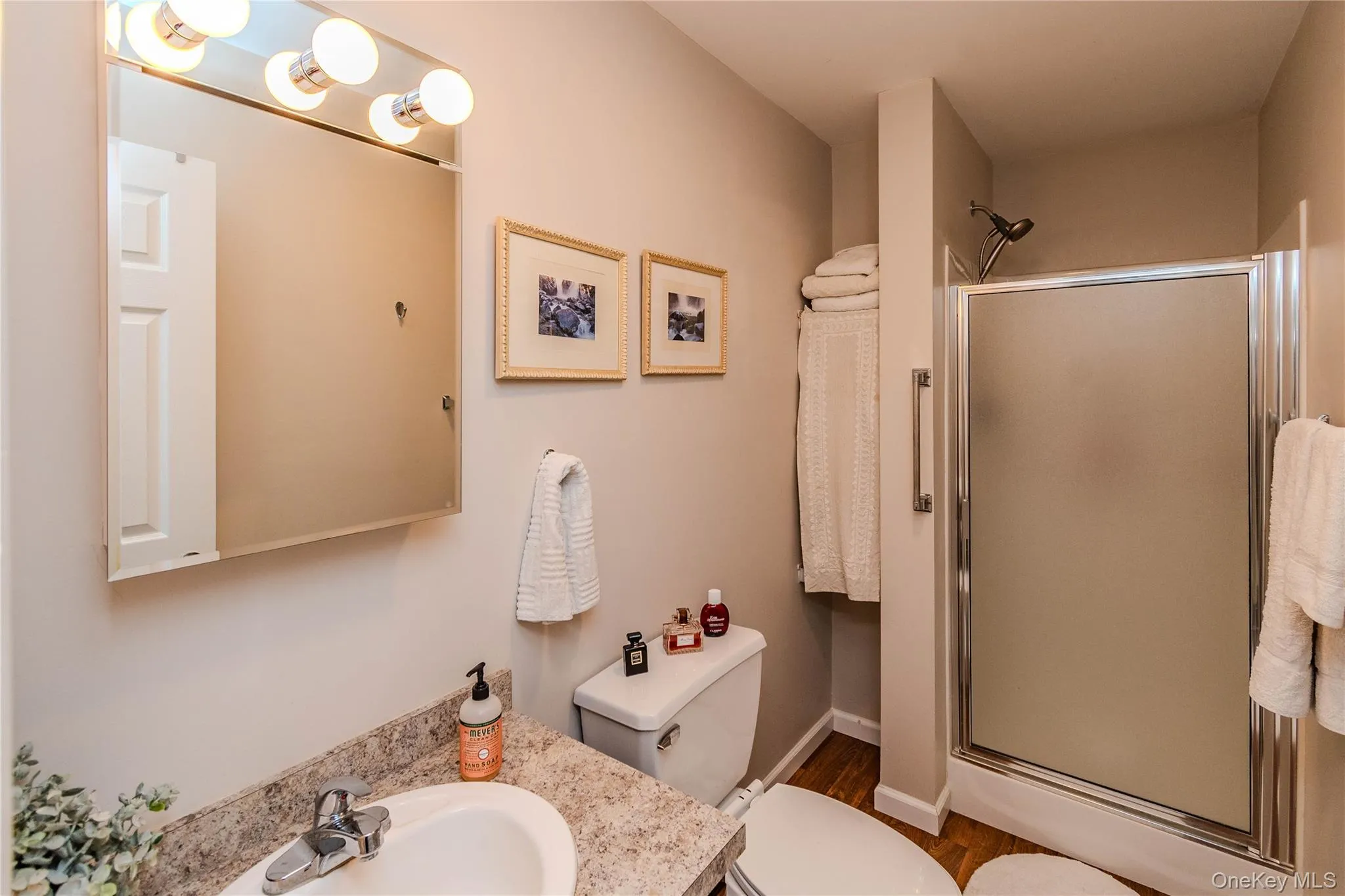 5 Meadowbrook Drive, Kingston, NY, 3 Bedrooms Bedrooms, 7 Rooms Rooms,2 BathroomsBathrooms,Residential,For Rent,Meadowbrook,0,1049696 5 Meadowbrook Drive, Kingston, NY, 3 Bedrooms Bedrooms, 7 Rooms Rooms,2 BathroomsBathrooms,Residential,For Rent,Meadowbrook,0,1049696