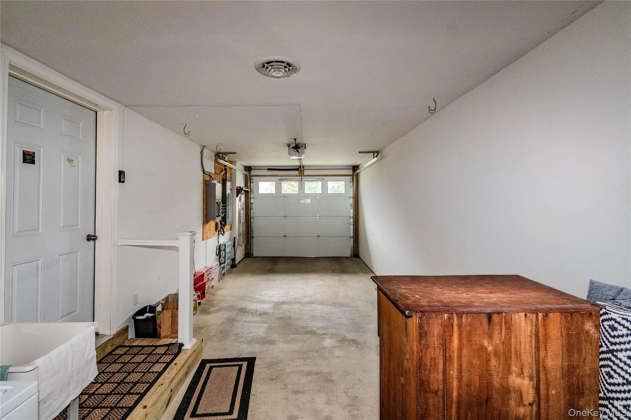 5 Meadowbrook Drive, Kingston, NY, 3 Bedrooms Bedrooms, 7 Rooms Rooms,2 BathroomsBathrooms,Residential,For Rent,Meadowbrook,0,1049696 5 Meadowbrook Drive, Kingston, NY, 3 Bedrooms Bedrooms, 7 Rooms Rooms,2 BathroomsBathrooms,Residential,For Rent,Meadowbrook,0,1049696
