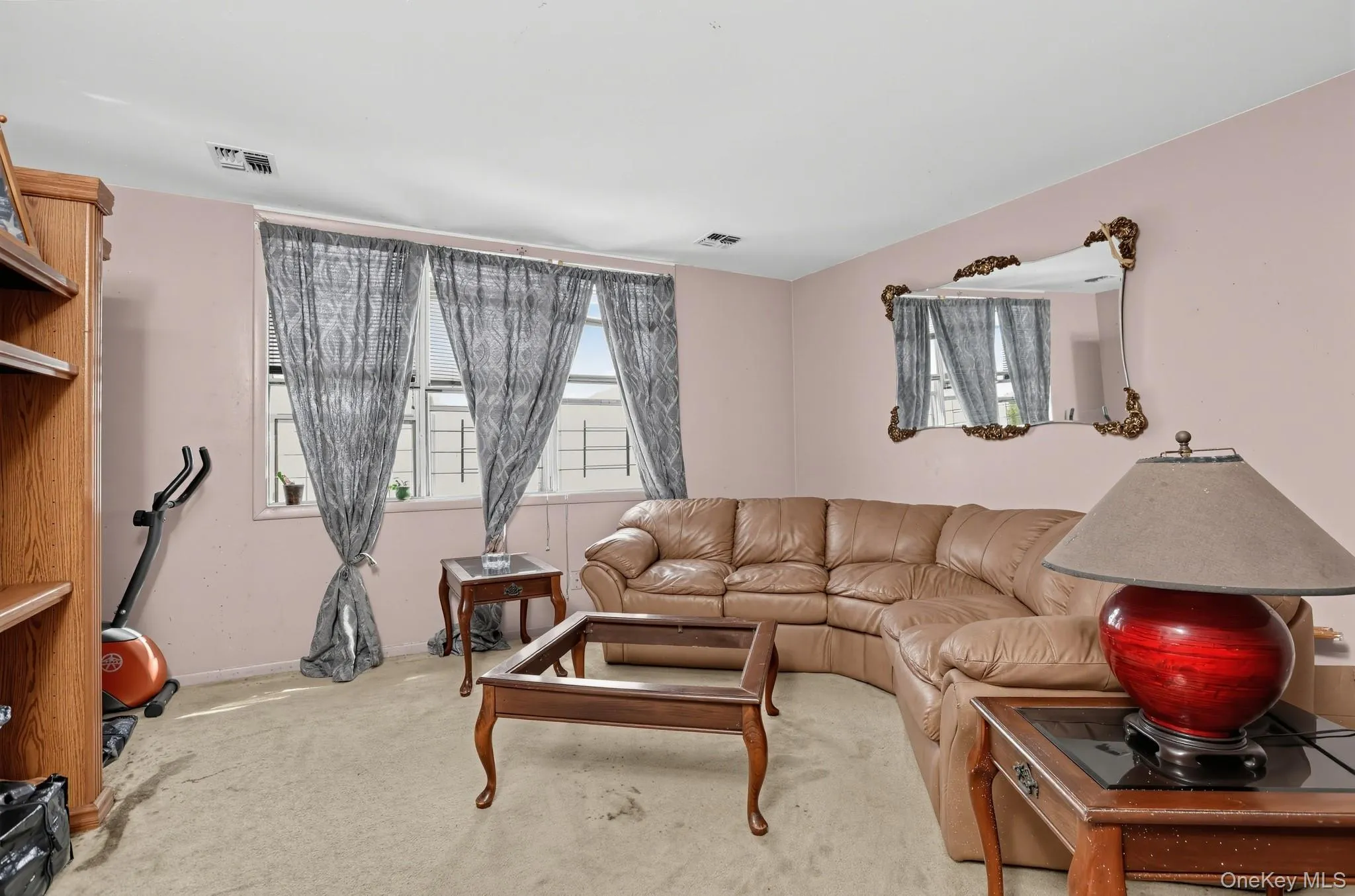219 Admiral Lane, New York, NY, 2 Bedrooms Bedrooms, 5 Rooms Rooms,1 BathroomBathrooms,Residential,For Rent,Admiral,0,1049700 219 Admiral Lane, New York, NY, 2 Bedrooms Bedrooms, 5 Rooms Rooms,1 BathroomBathrooms,Residential,For Rent,Admiral,0,1049700