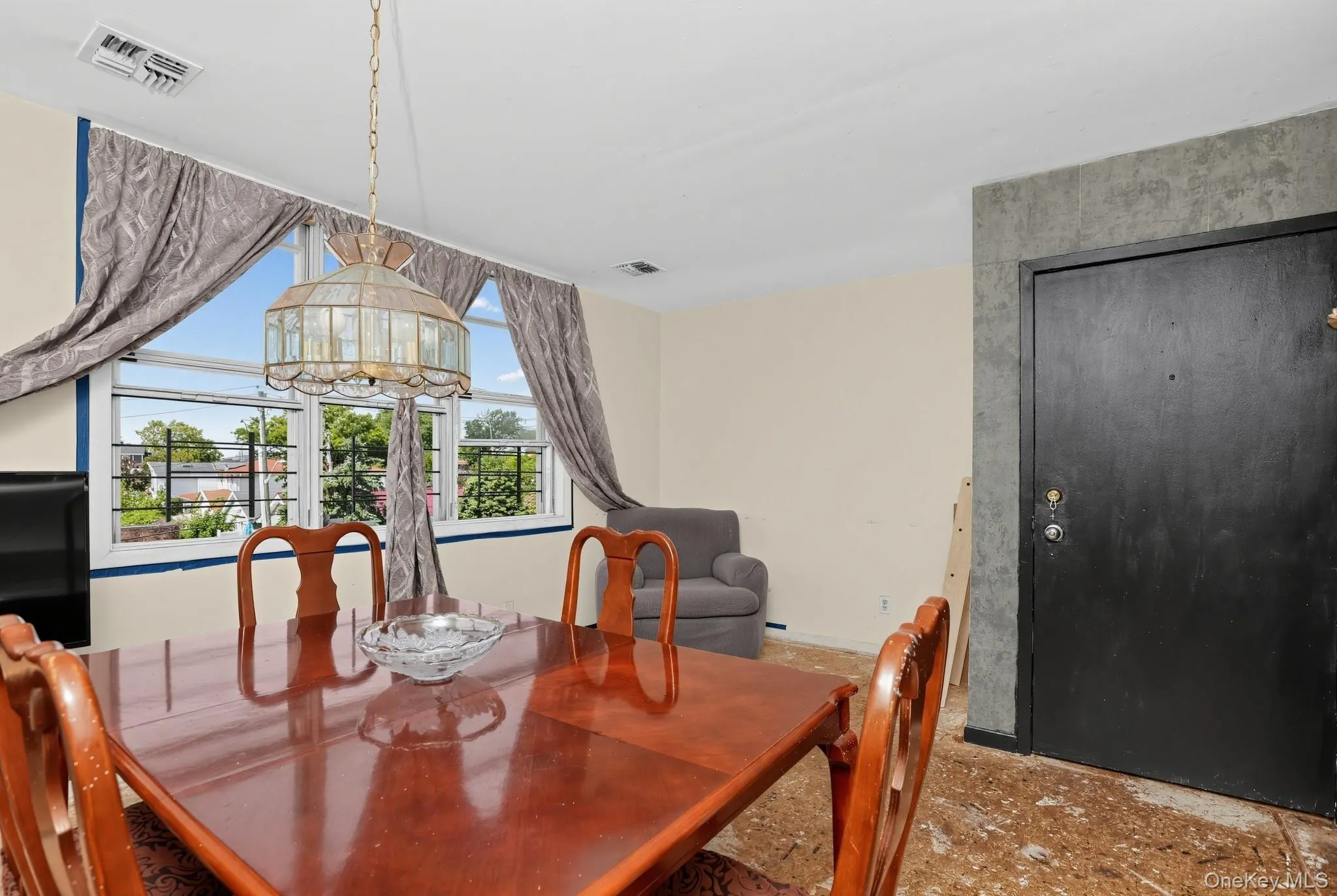 219 Admiral Lane, New York, NY, 2 Bedrooms Bedrooms, 5 Rooms Rooms,1 BathroomBathrooms,Residential,For Rent,Admiral,0,1049700 219 Admiral Lane, New York, NY, 2 Bedrooms Bedrooms, 5 Rooms Rooms,1 BathroomBathrooms,Residential,For Rent,Admiral,0,1049700