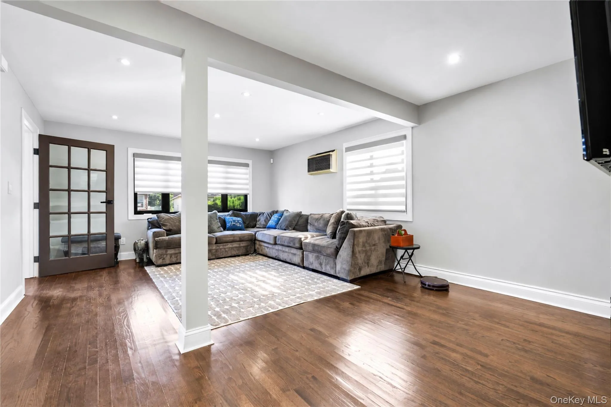 222-06 133rd Avenue, New York, NY, 4 Bedrooms Bedrooms, 8 Rooms Rooms,4 BathroomsBathrooms,Residential,For Rent,133rd,0,1049701 222-06 133rd Avenue, New York, NY, 4 Bedrooms Bedrooms, 8 Rooms Rooms,4 BathroomsBathrooms,Residential,For Rent,133rd,0,1049701