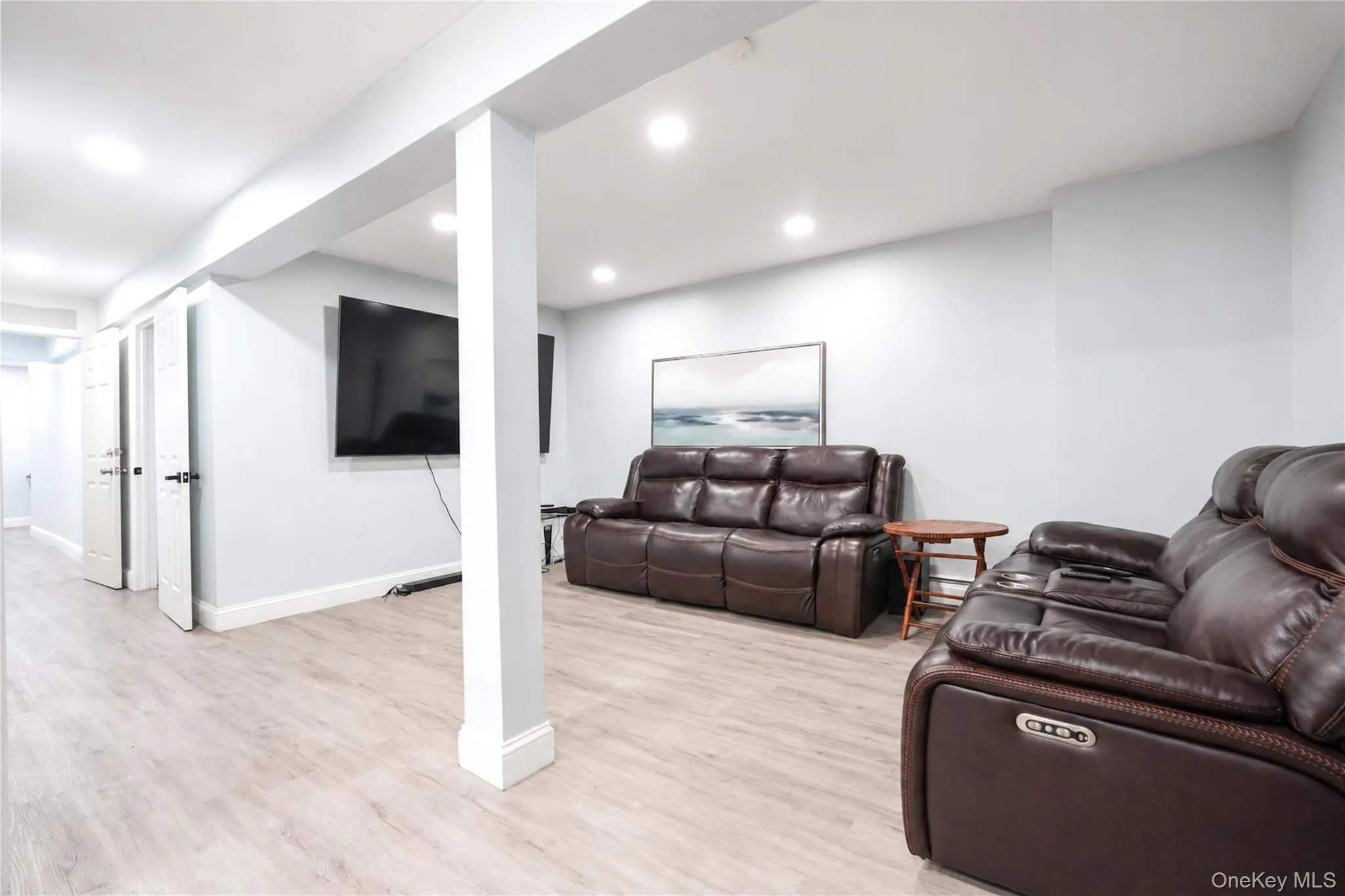 222-06 133rd Avenue, New York, NY, 4 Bedrooms Bedrooms, 8 Rooms Rooms,4 BathroomsBathrooms,Residential,For Rent,133rd,0,1049701 222-06 133rd Avenue, New York, NY, 4 Bedrooms Bedrooms, 8 Rooms Rooms,4 BathroomsBathrooms,Residential,For Rent,133rd,0,1049701