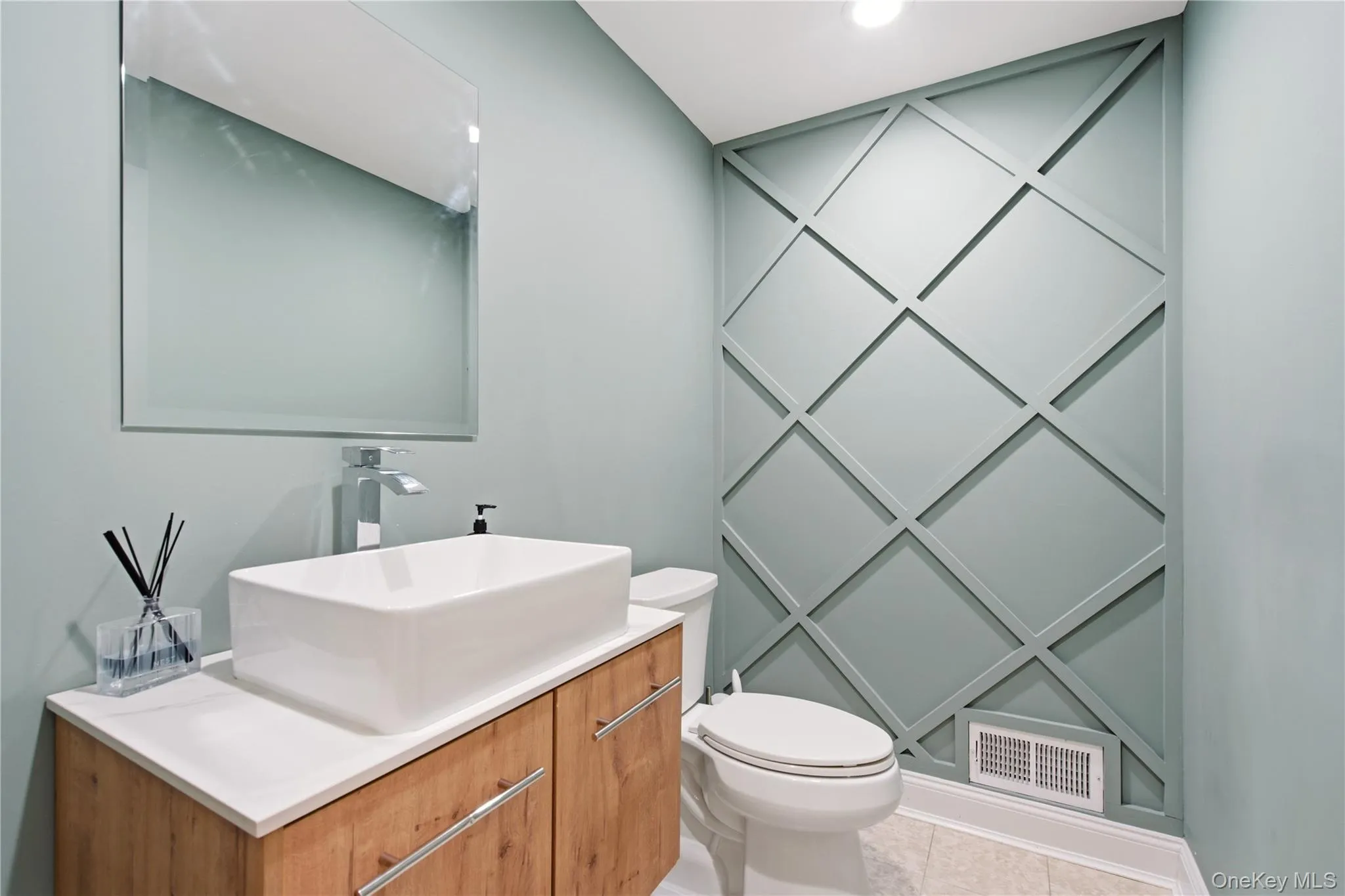 8 Target Rock Road, Huntington, NY, 5 Bedrooms Bedrooms, 9 Rooms Rooms,3 BathroomsBathrooms,Residential Lease,For Rent,Target Rock,0,1049703 8 Target Rock Road, Huntington, NY, 5 Bedrooms Bedrooms, 9 Rooms Rooms,3 BathroomsBathrooms,Residential Lease,For Rent,Target Rock,0,1049703