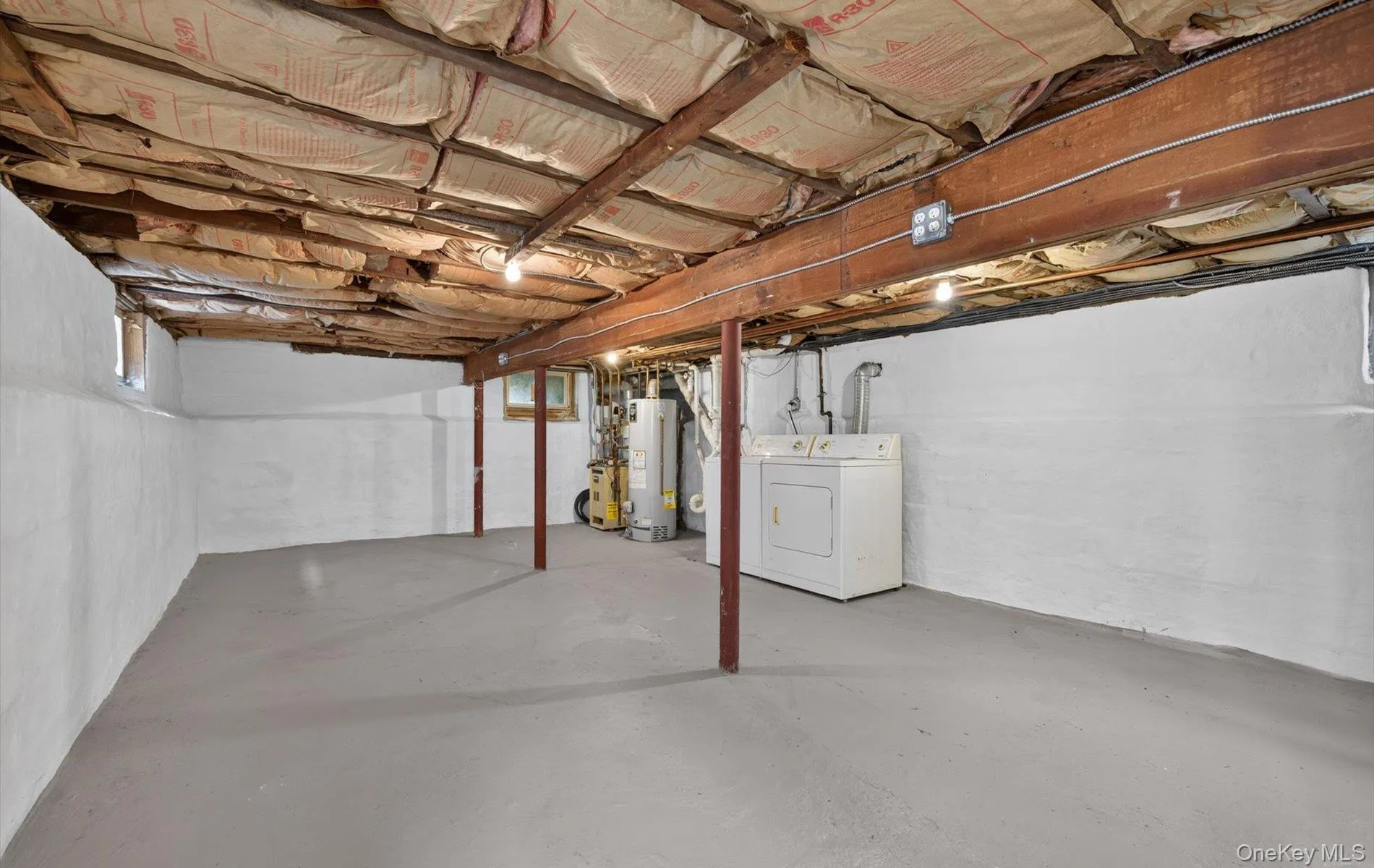 8548 257th Street, New York, NY, 3 Bedrooms Bedrooms, 6 Rooms Rooms,1 BathroomBathrooms,Residential,For Rent,257th,0,1049705 8548 257th Street, New York, NY, 3 Bedrooms Bedrooms, 6 Rooms Rooms,1 BathroomBathrooms,Residential,For Rent,257th,0,1049705