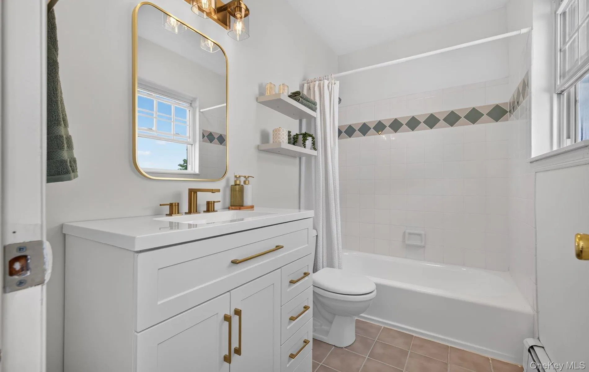 8548 257th Street, New York, NY, 3 Bedrooms Bedrooms, 6 Rooms Rooms,1 BathroomBathrooms,Residential,For Rent,257th,0,1049705 8548 257th Street, New York, NY, 3 Bedrooms Bedrooms, 6 Rooms Rooms,1 BathroomBathrooms,Residential,For Rent,257th,0,1049705