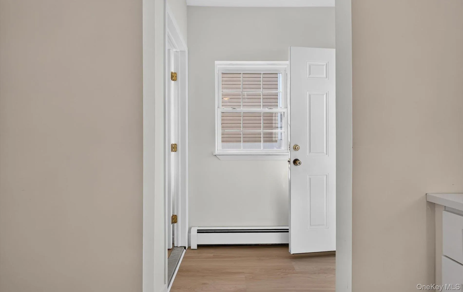 8548 257th Street, New York, NY, 3 Bedrooms Bedrooms, 6 Rooms Rooms,1 BathroomBathrooms,Residential,For Rent,257th,0,1049705 8548 257th Street, New York, NY, 3 Bedrooms Bedrooms, 6 Rooms Rooms,1 BathroomBathrooms,Residential,For Rent,257th,0,1049705