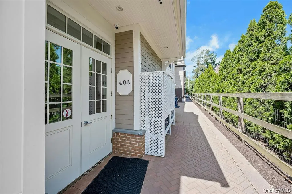 402 Main Street, North Castle, NY, 1 Bedroom Bedrooms, 3 Rooms Rooms,1 BathroomBathrooms,Residential Lease,For Rent,Main,0,1049706 402 Main Street, North Castle, NY, 1 Bedroom Bedrooms, 3 Rooms Rooms,1 BathroomBathrooms,Residential Lease,For Rent,Main,0,1049706