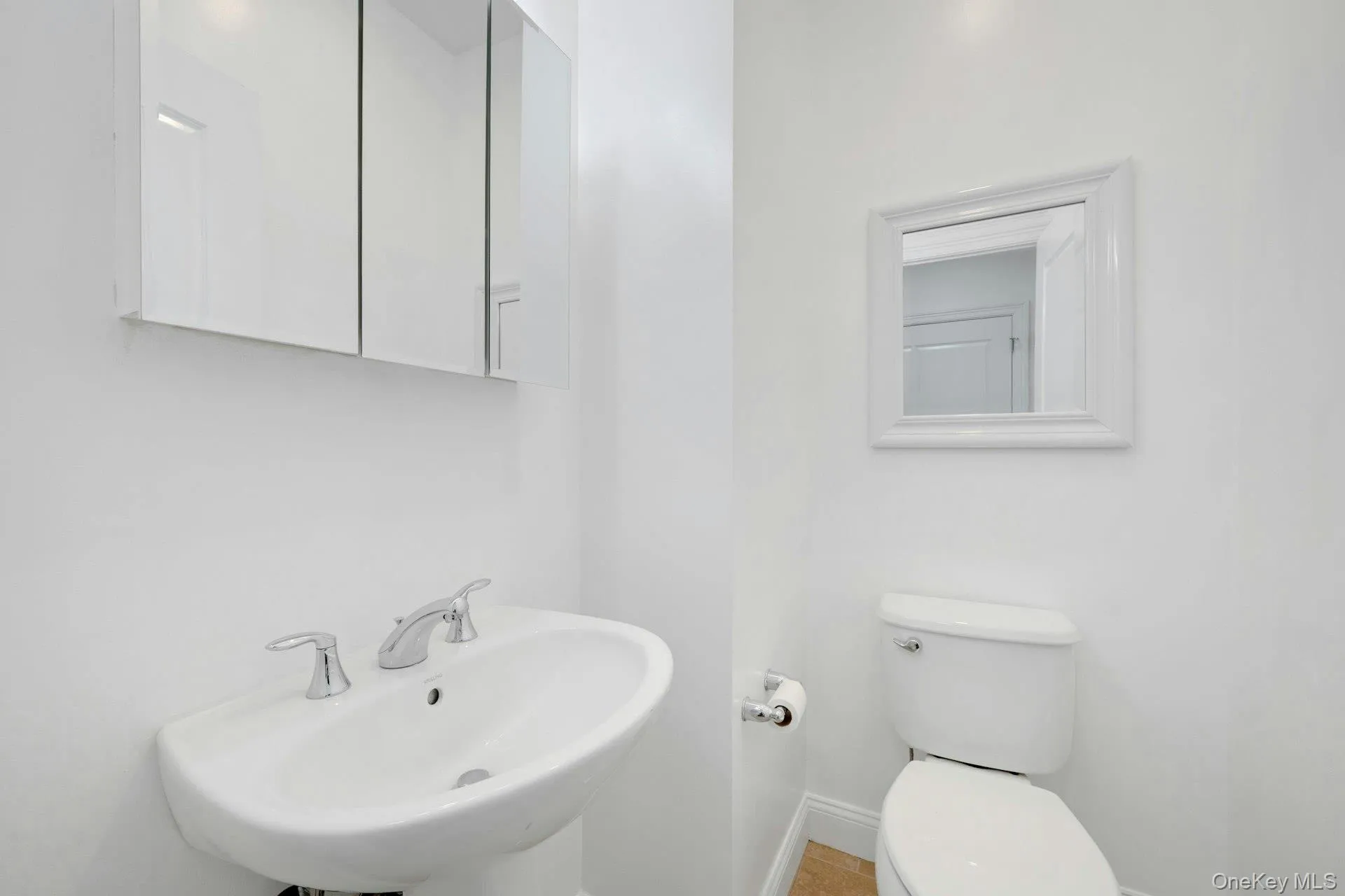 Powder Room Powder Room